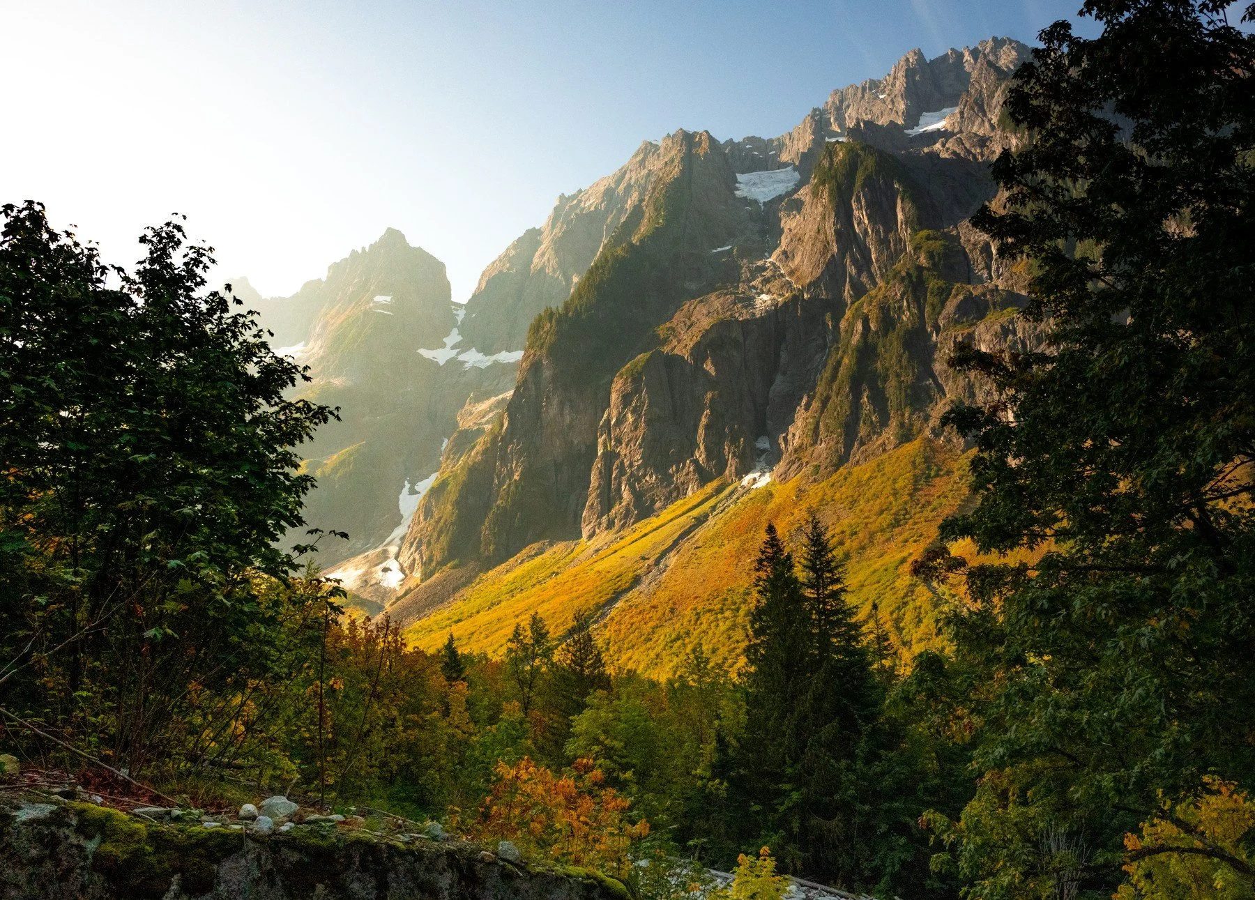 CascadesRainier_20260919_062.jpg