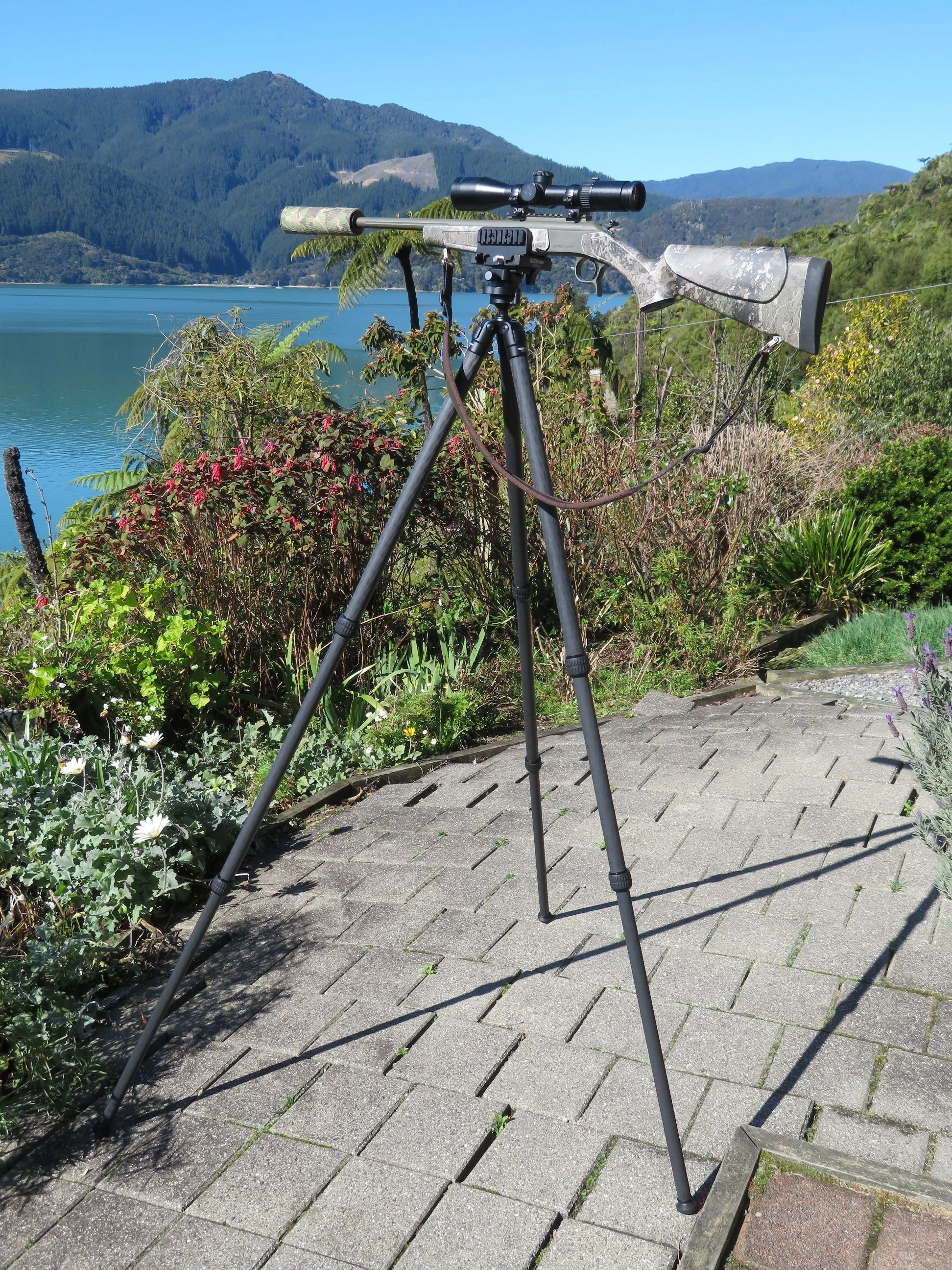 Carbon-Fiber  Tactical shooting Tripod