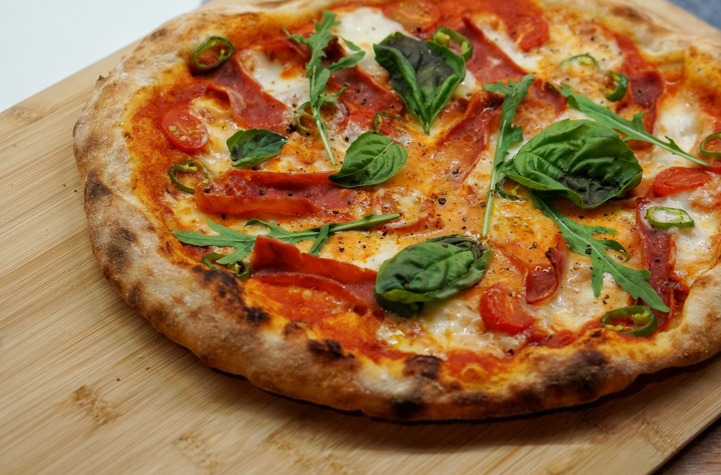 closeup-pizza.jpg
