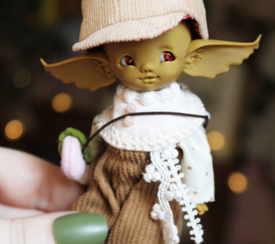 Crooked Fair Wayfolk: (Straying) Bells ✷ (Biggle)