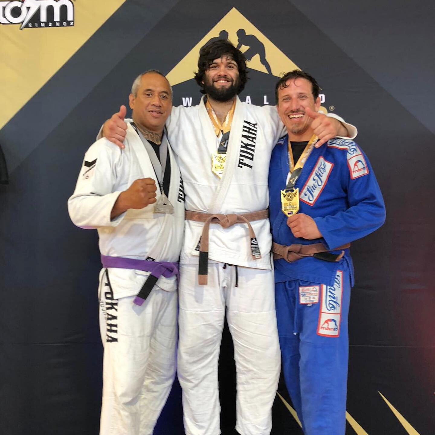 🥇Gold at BJJ NZ Nationals today! Yesterday was the anniversary of my Dads passing. Today&rsquo;s win is for him 💛 Thanks to my coaches Gareth @westsidejiujitsu.co.nz &amp; Pedro @tukahabjjnz 
And to my brother @daltinhoterere who took home double G