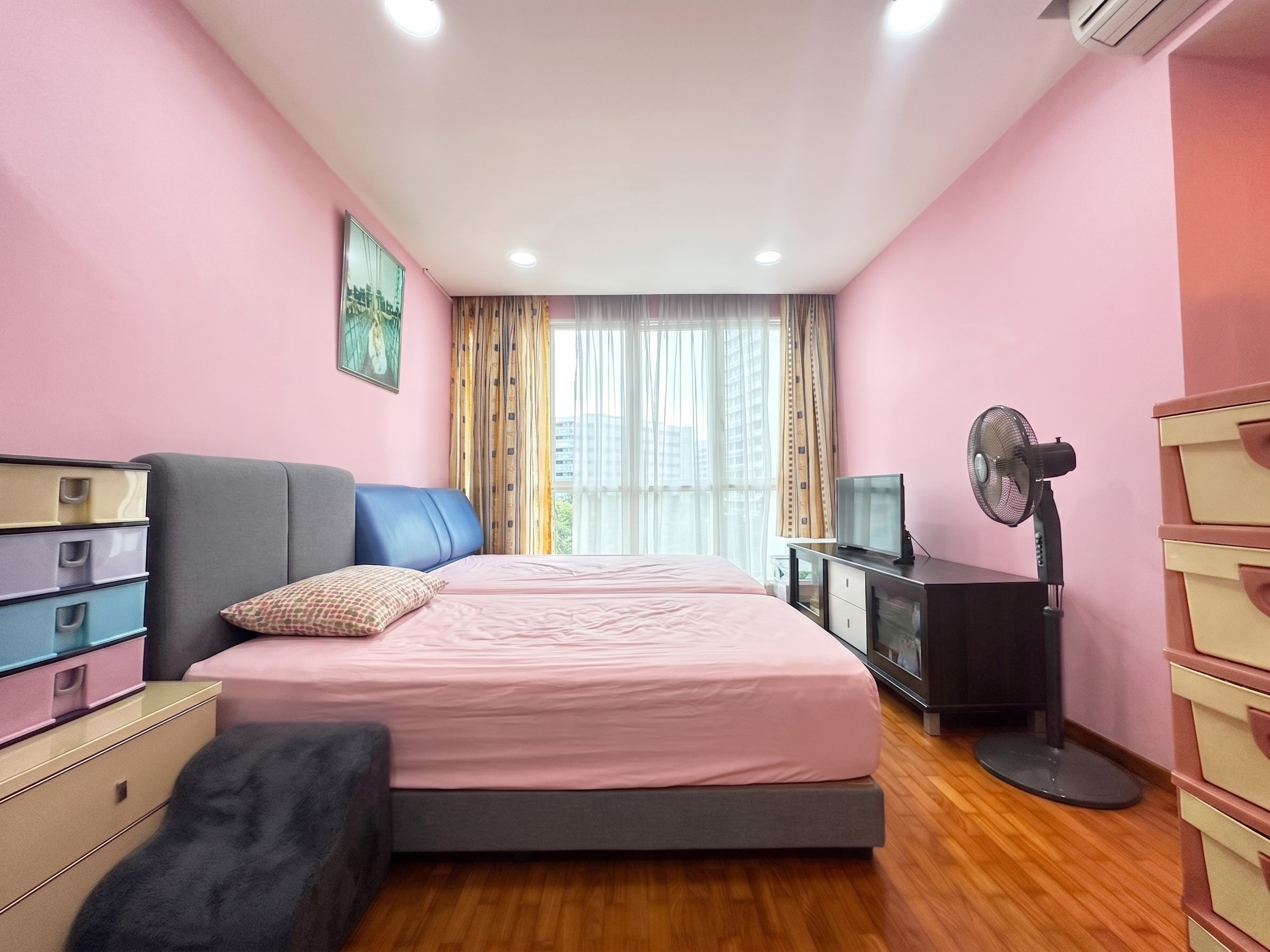 Master Bedroom 1.png