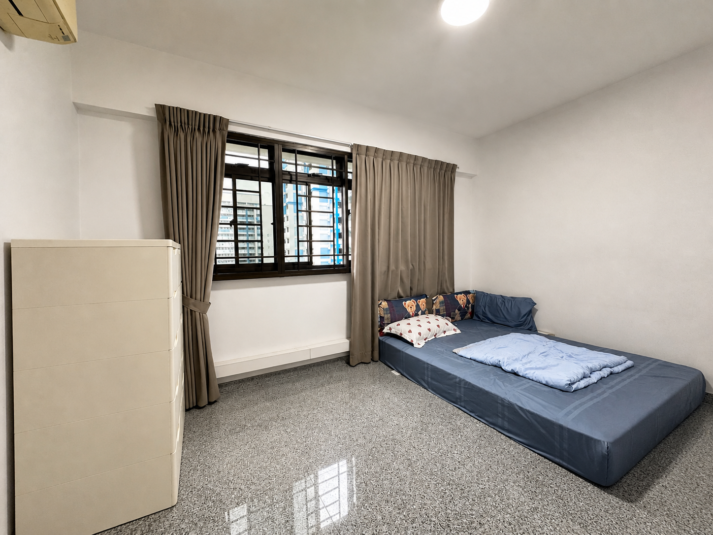 Common Bedroom 2.png