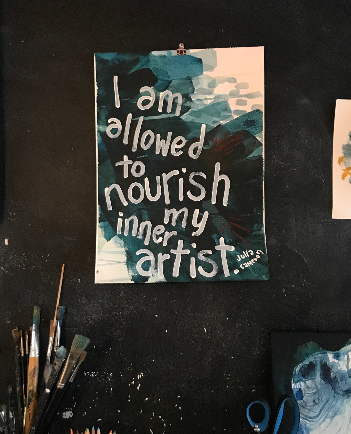 We all know that artist who needs a little encouragement....heck, I am one! You might be too! ⁠
⁠
These would make a killer gift :) Just saying. ⁠
New stuff in the Etsy shop!!!! Just for yous⁠
⁠
⁠
#artisticaffirmations #juliacameron #theartistsway #b