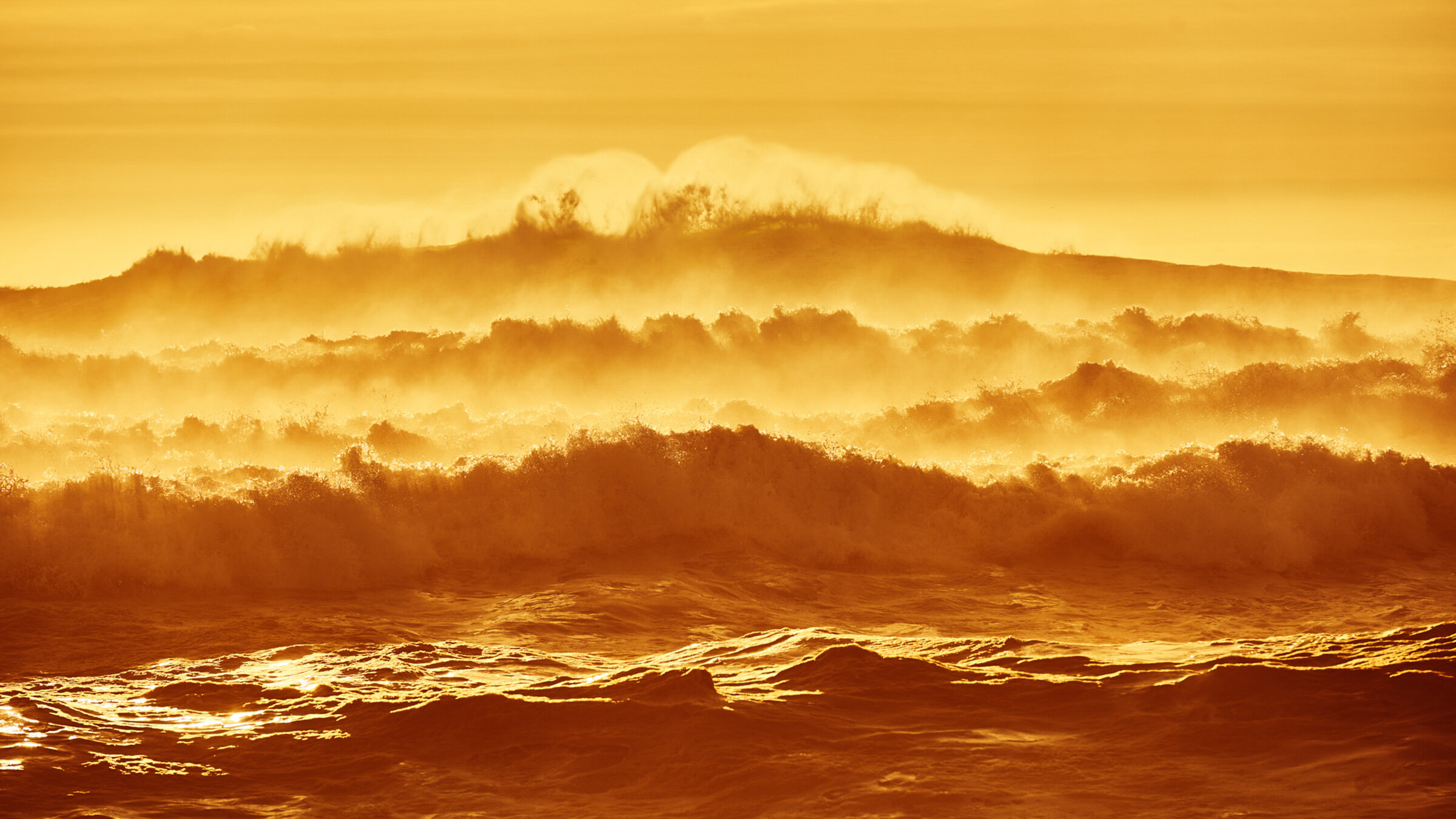  Nazare Big Waves  Fine Art Photograph from Jürg Kaufmann 