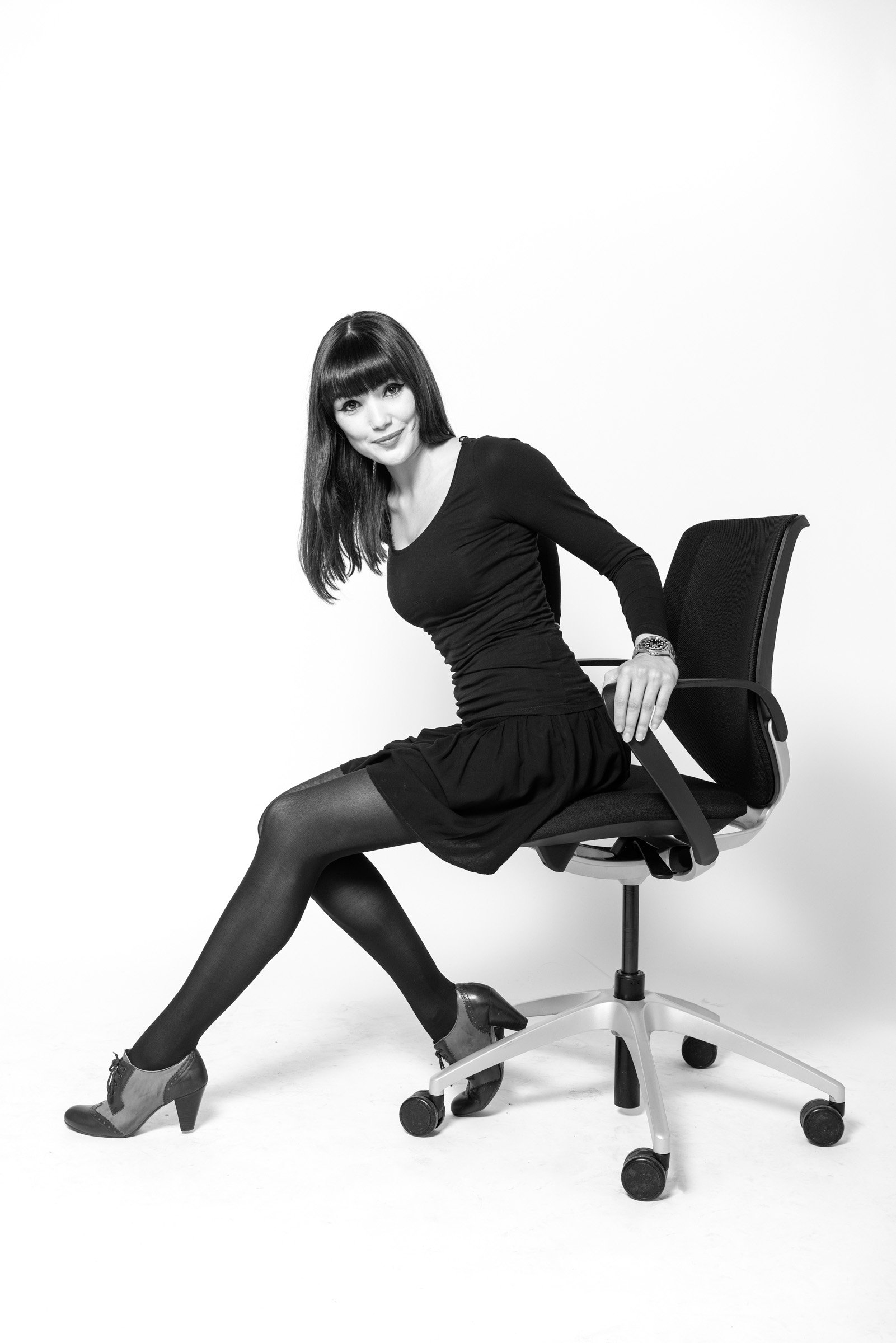 Designer's Saturday Portraits on Giroflex 313 Chair