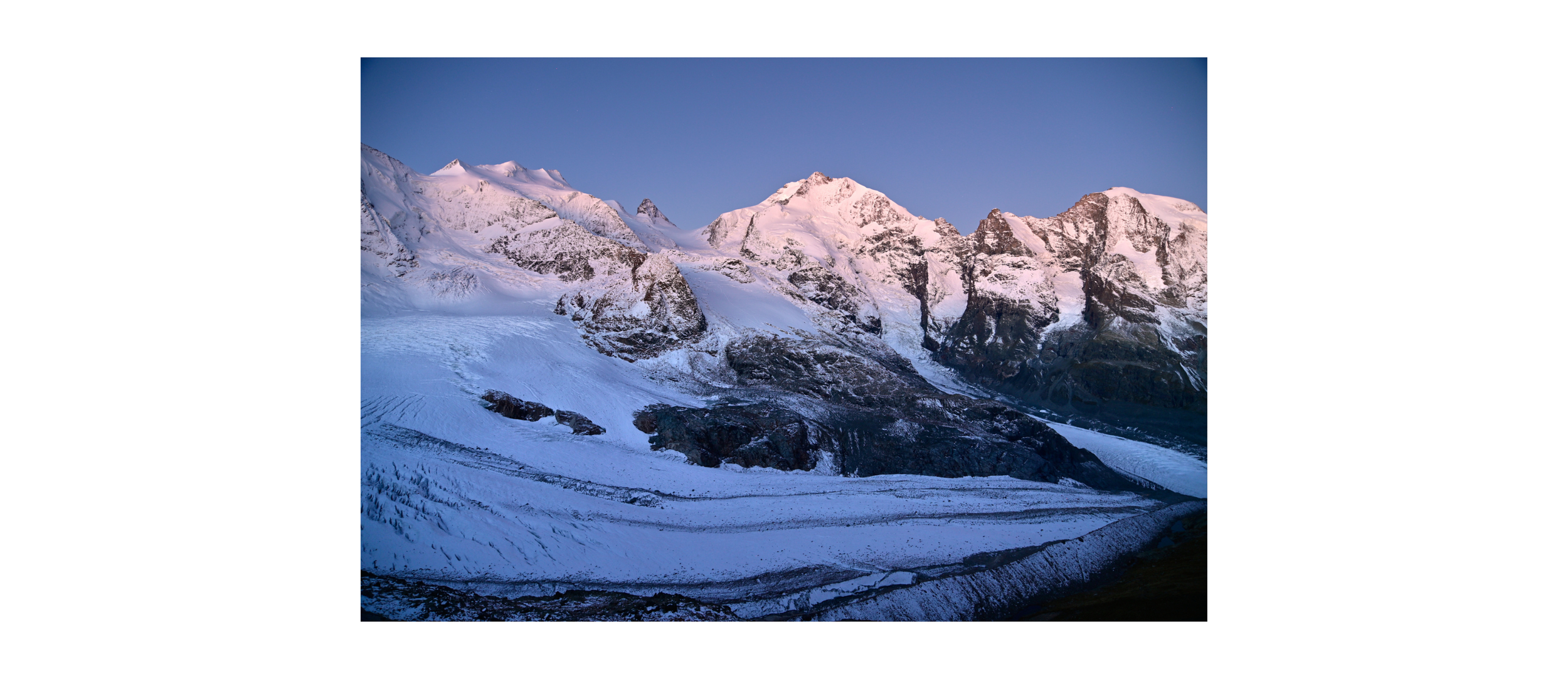 Sonnenaufgang Piz Bernina & Pers Glacier