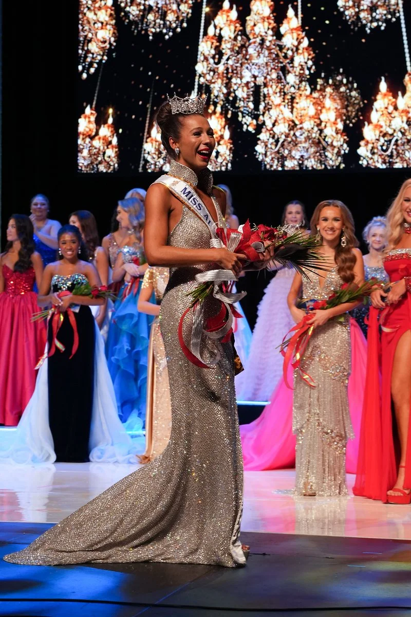 27 crowning 4.JPG