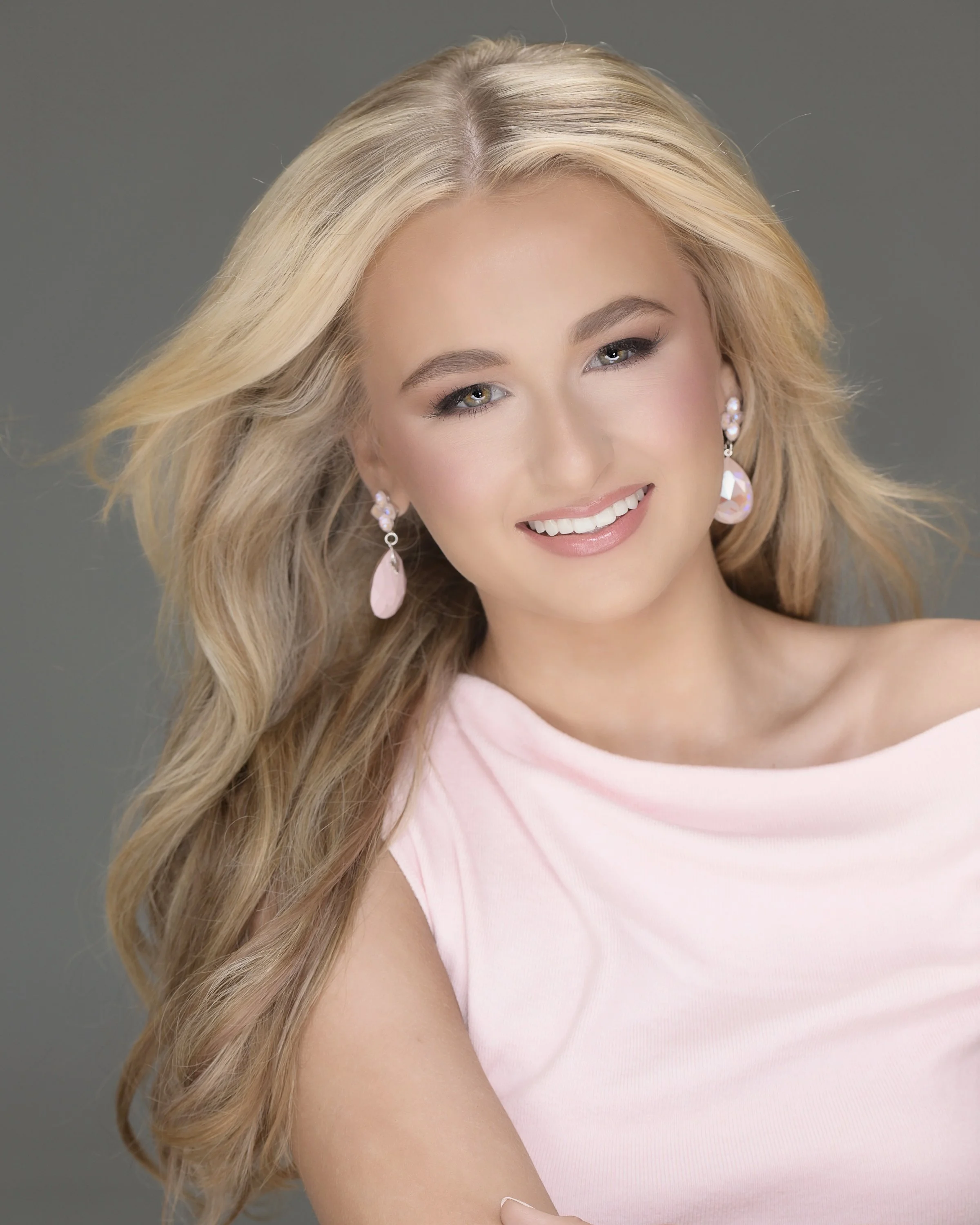 CAMELLIA JUNIOR TEEN Contestant #4- Millie Nichols