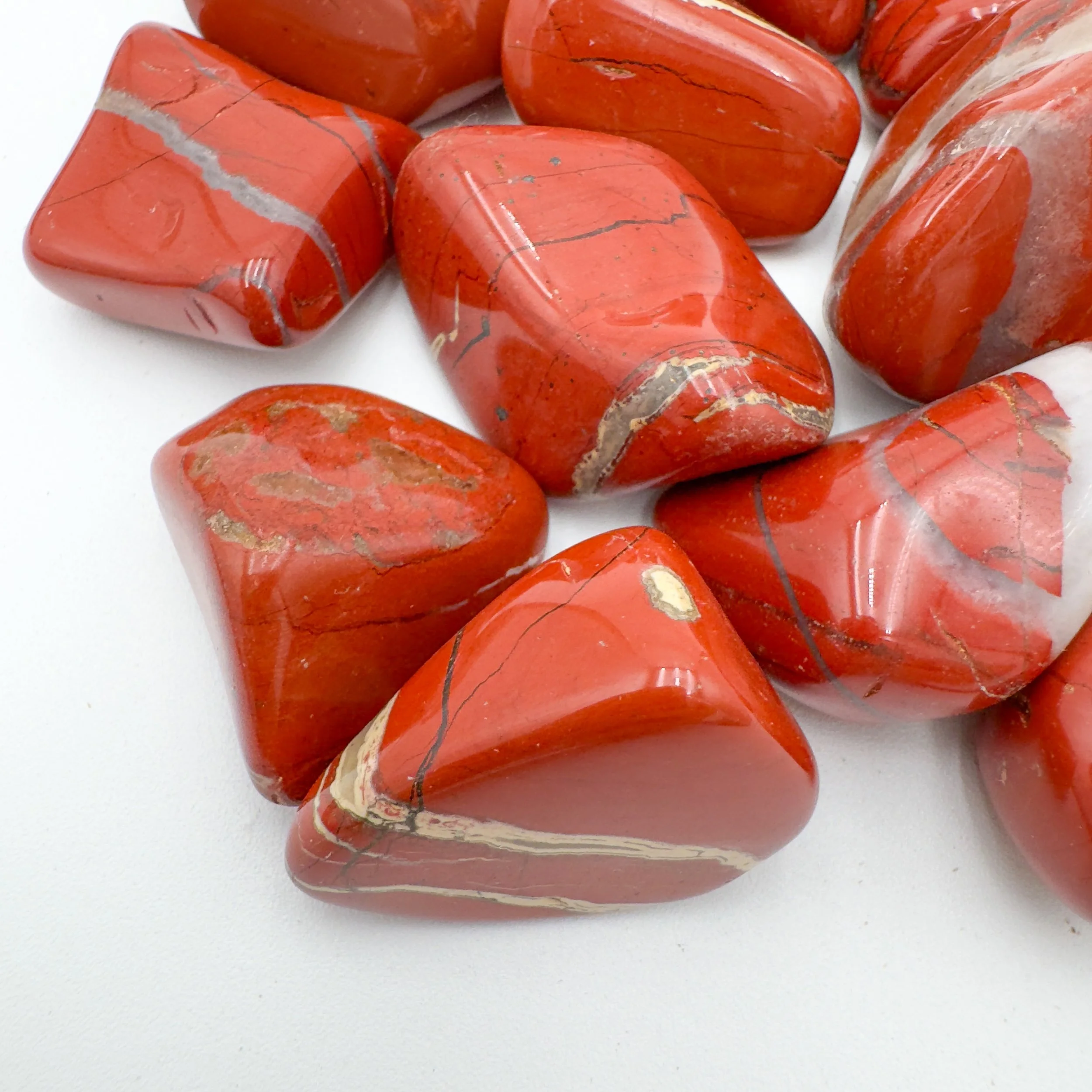 Wholesale Red Jasper Tumbled Stones 7940.jpg