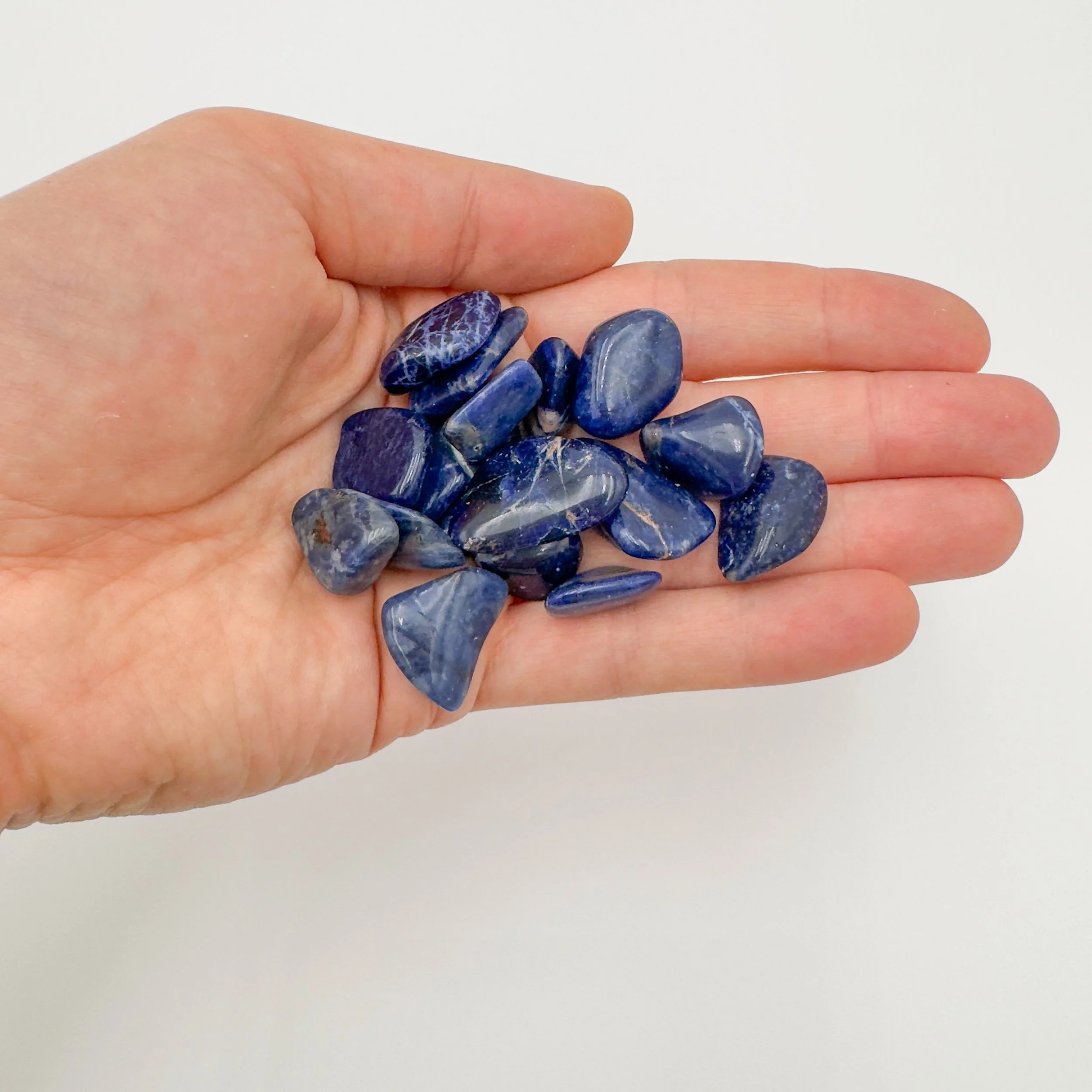 Wholesale Sodalite Tumbled Stones 7899.jpg