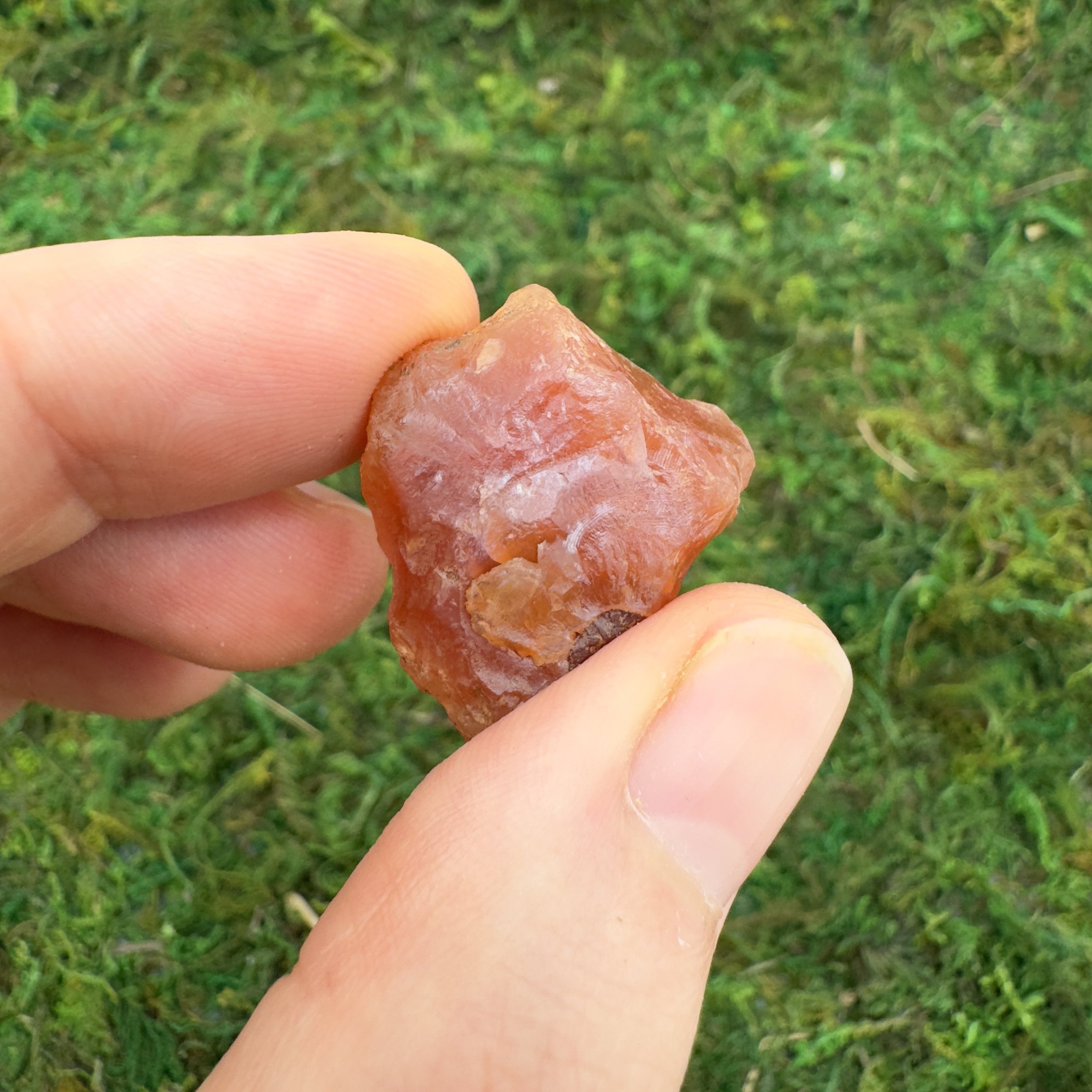 Carnelian Raw Stones (0.50-1.50 Inch - A Grade - 24-40 Pieces Per Pound) Ethically Sourced from Malawi - Beyond Bohemian