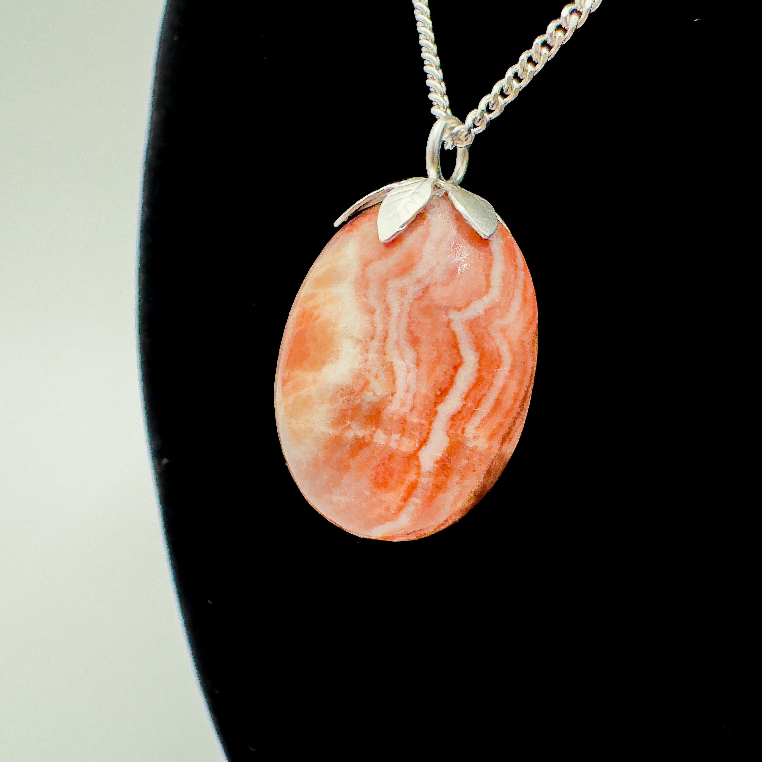 Crystal Pendant with Silver Chain4810.jpg