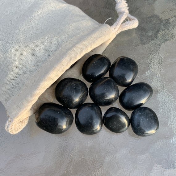 Black Onyx Hand Polished Stones (1-1.50 Inch - AA Grade - 16-32 Pieces Per Pound) Ethically Sourced from Peru - Beyond Bohemian