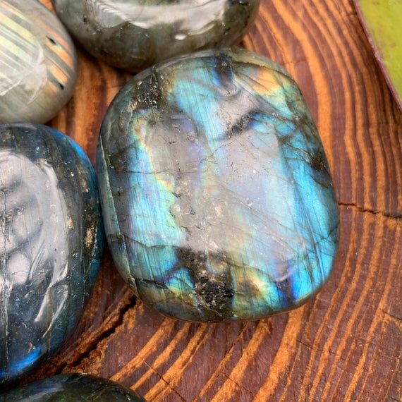 Labradorite Palm Stones (1.50-3 Inch - AAA Grade - 6-10 Pieces Per Kilogram) Ethically Sourced from Madagascar - Beyond Bohemian