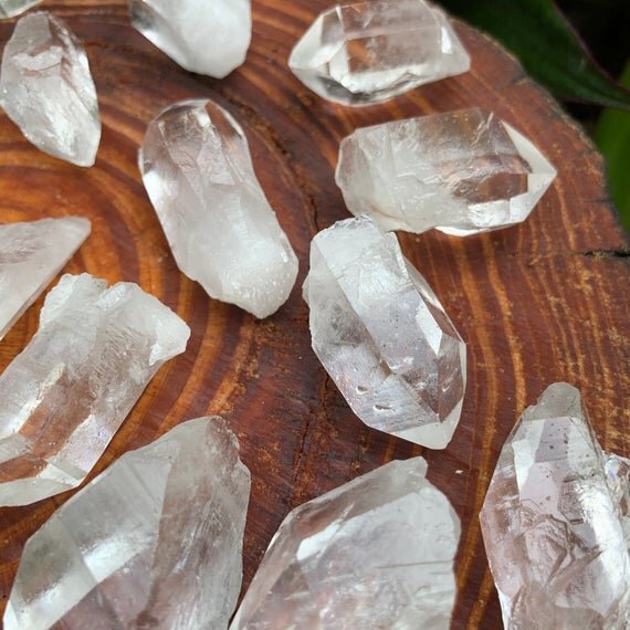 Clear Quartz Raw Crystal Points (1-2 Inch - AAA Grade - 16-24 Pieces Per Pound) Ethically Sourced from Arkansas - Beyond Bohemian