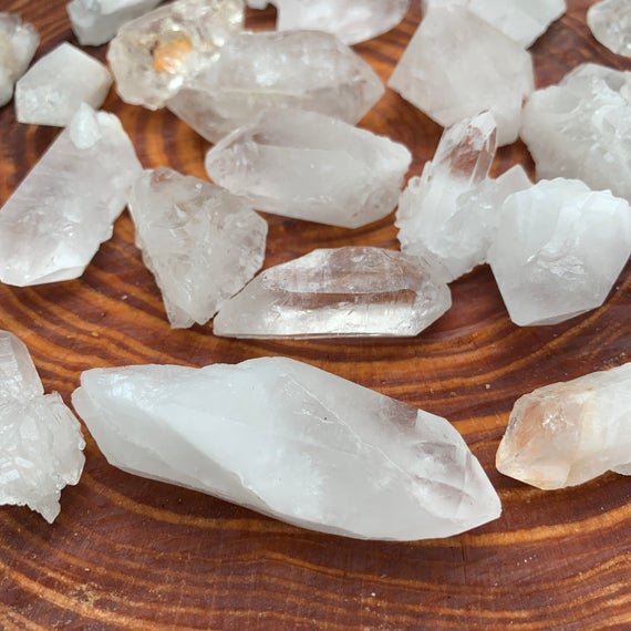 Clear Quartz Raw Crystal Points (1-2 Inch - A Grade - 16-24 Pieces Per Pound) Ethically Sourced from Arkansas - Beyond Bohemian