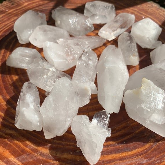 Clear Quartz Raw Crystal Points (1-2 Inch - A Grade - 16-24 Pieces Per Pound) Ethically Sourced from Arkansas - Beyond Bohemian