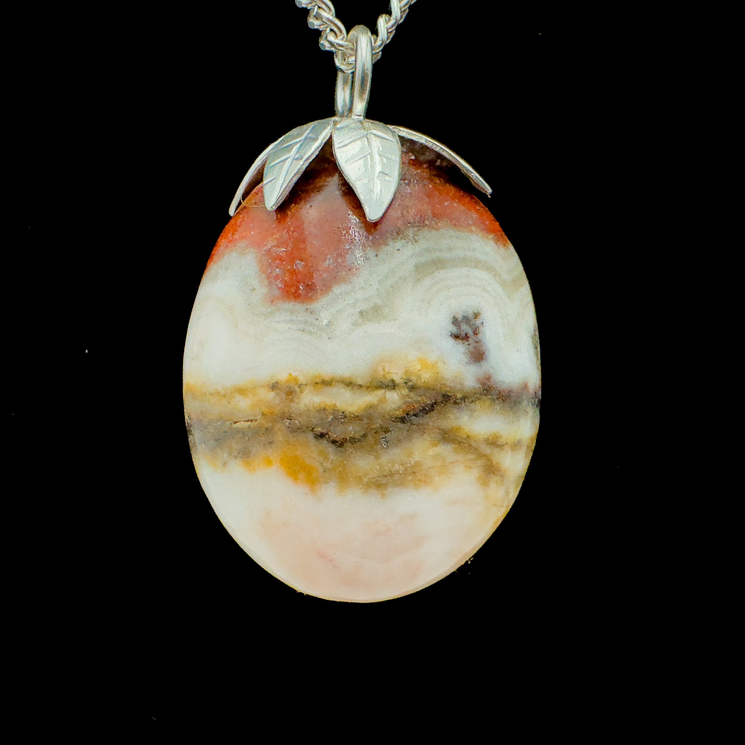 Crystal Pendant with Silver Chain4820.jpg