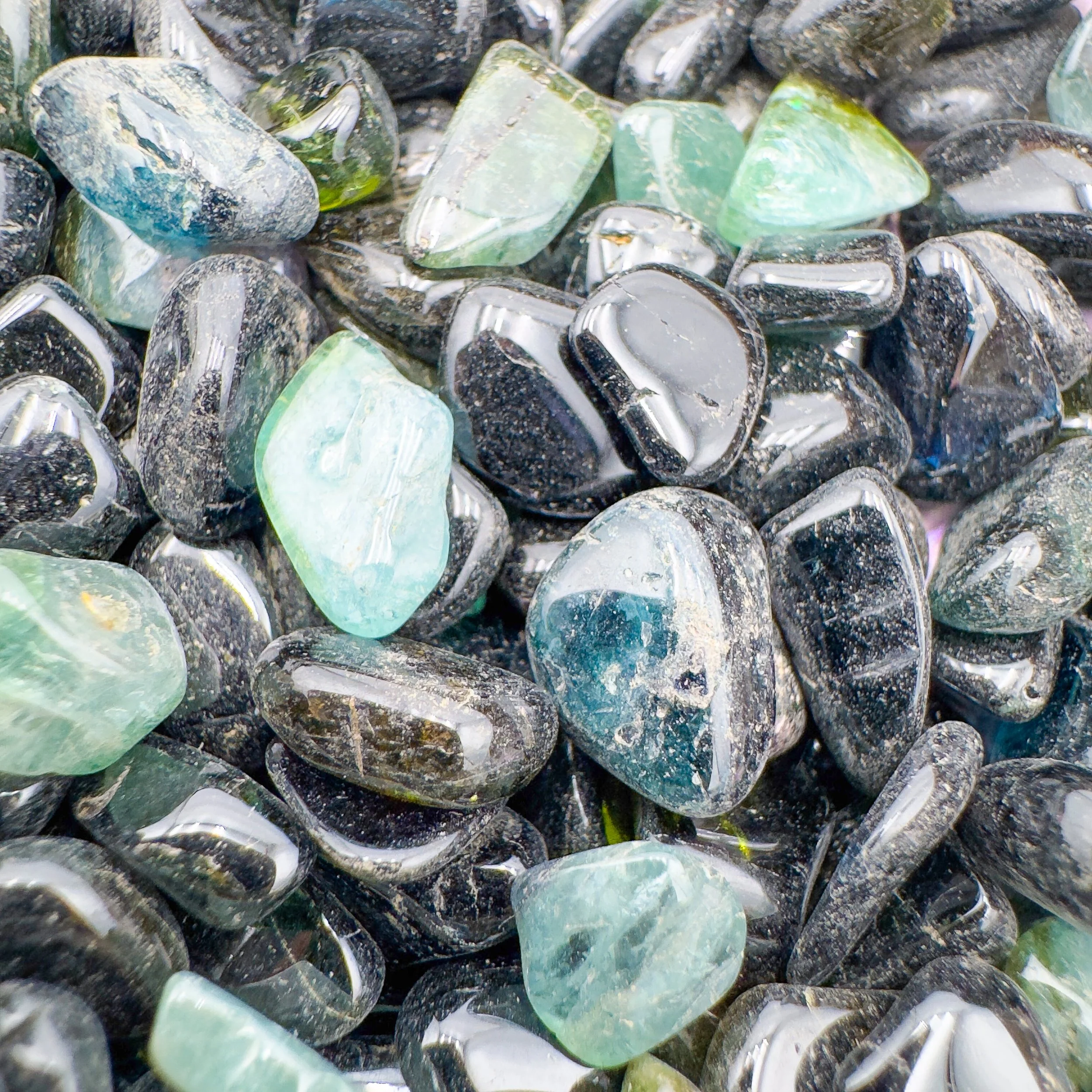 Bulk Tumbled Gemstone Crystal Chips 7575.jpg