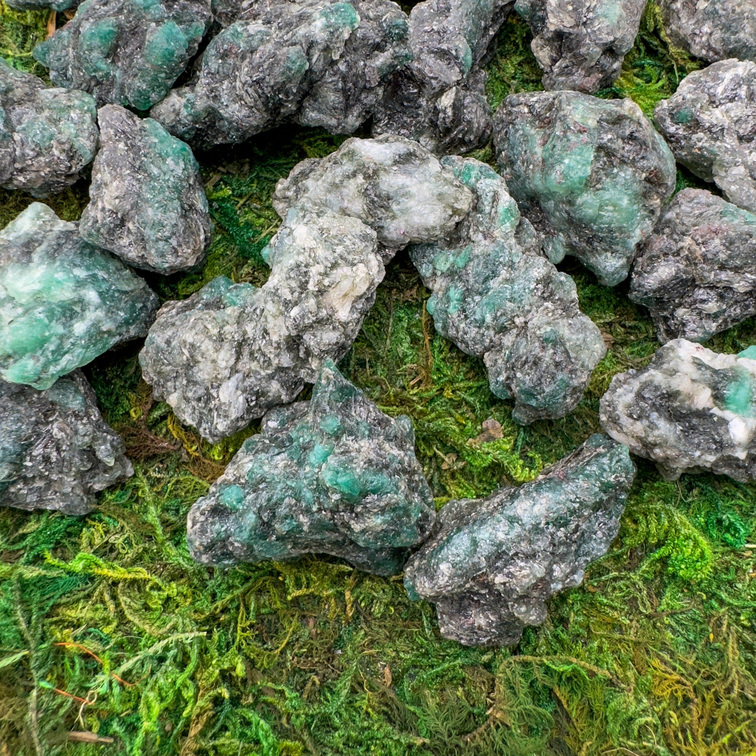 Raw and Tumbled Crystals Bulk2798.jpg