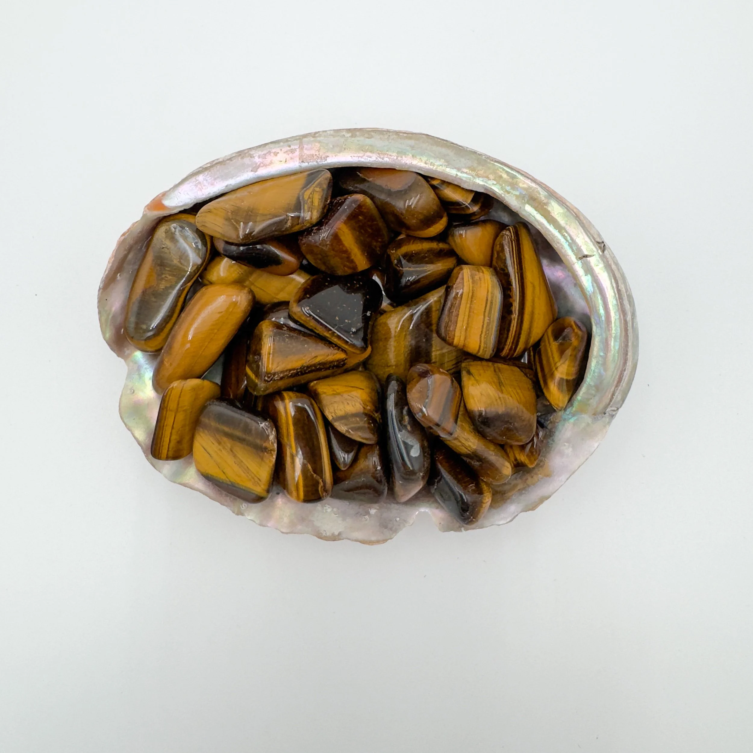 Wholesale Tiger Eye crystals with golden chatoyancy