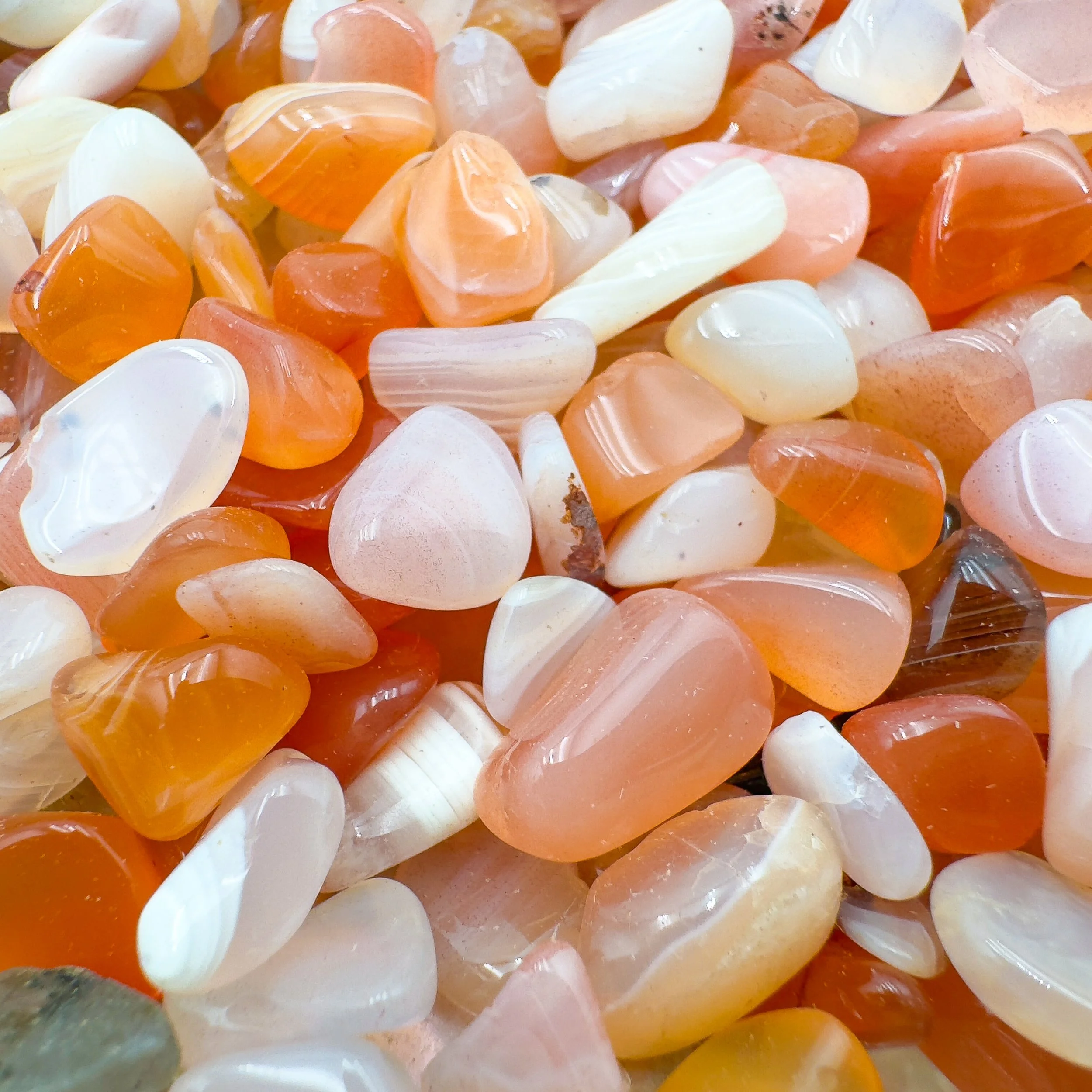 Bulk Tumbled Gemstone Crystal Chips 7604.jpg