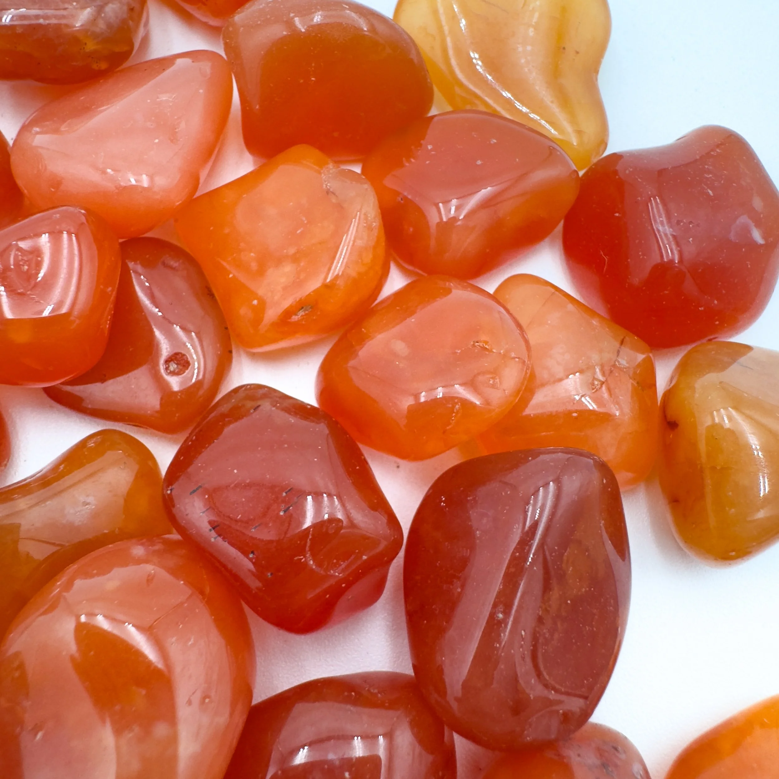Wholesale Carnelian Tumbled Stones 7919.jpg