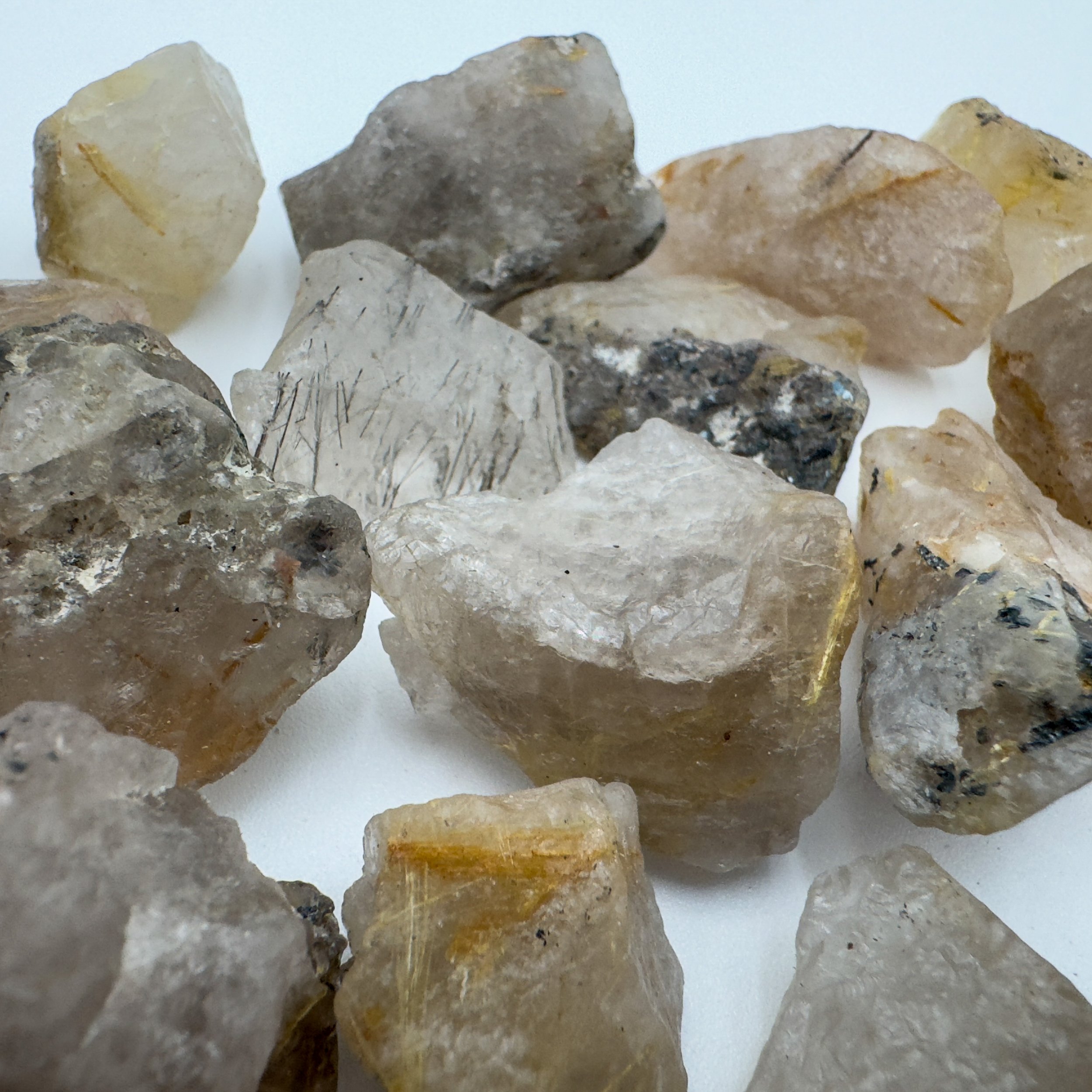 Bulk Raw Rutile Quartz Crystals5511.jpg