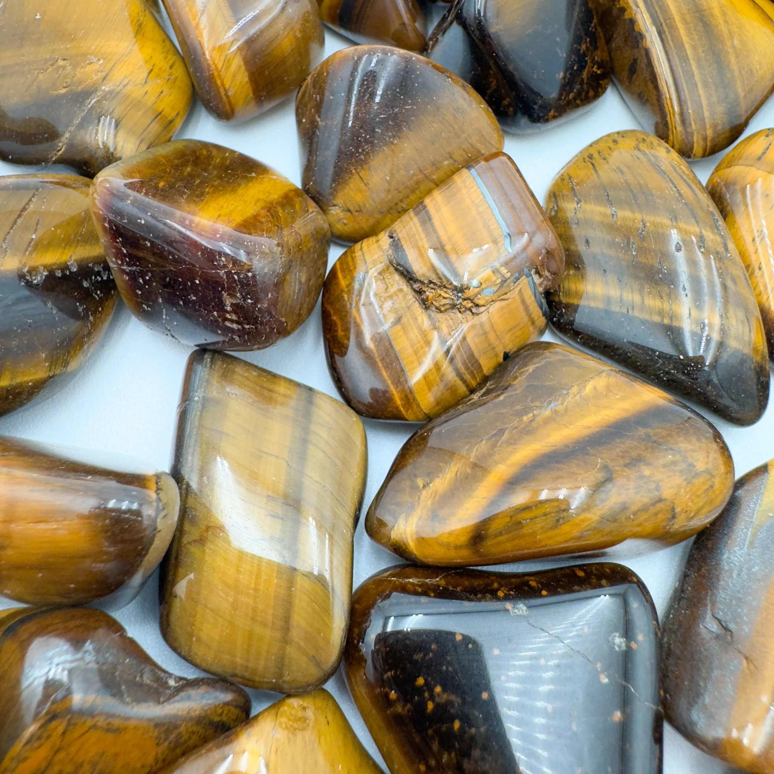 Wholesale Tiger Eye Tumbled Stones 7890.jpg