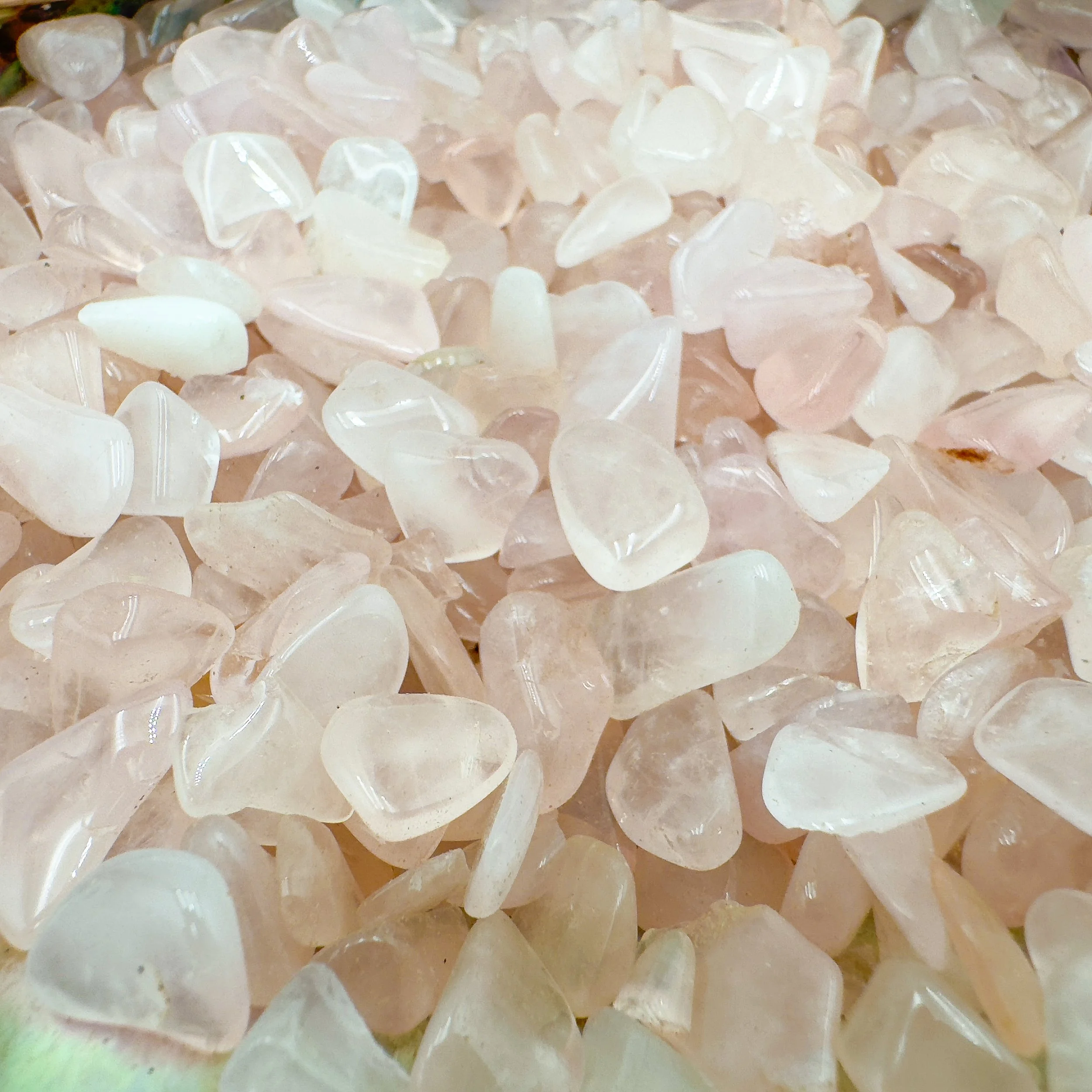 Bulk Tumbled Gemstone Crystal Chips 7589.jpg