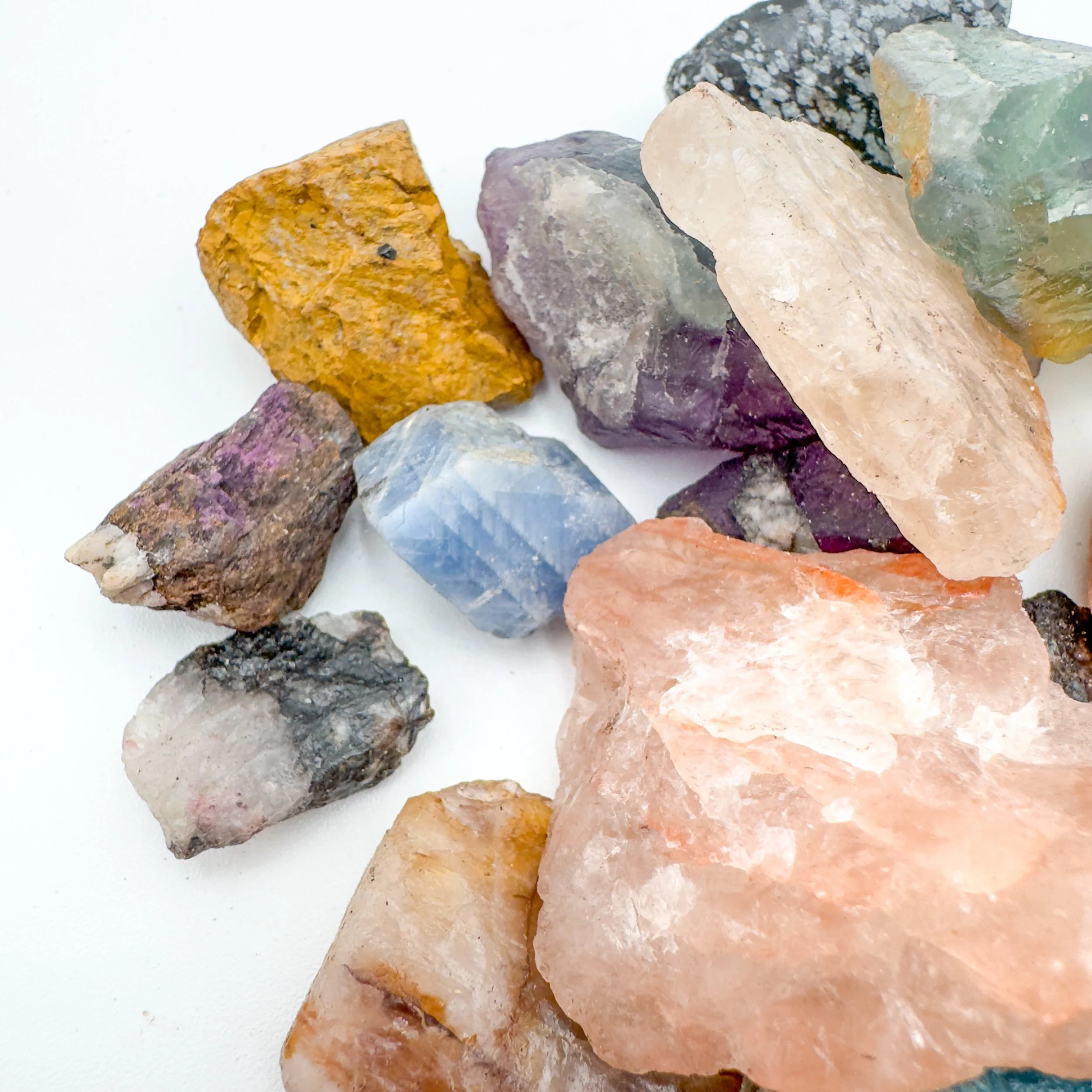Bulk Mixed Raw Gemstone Crystals 7662-2.jpg