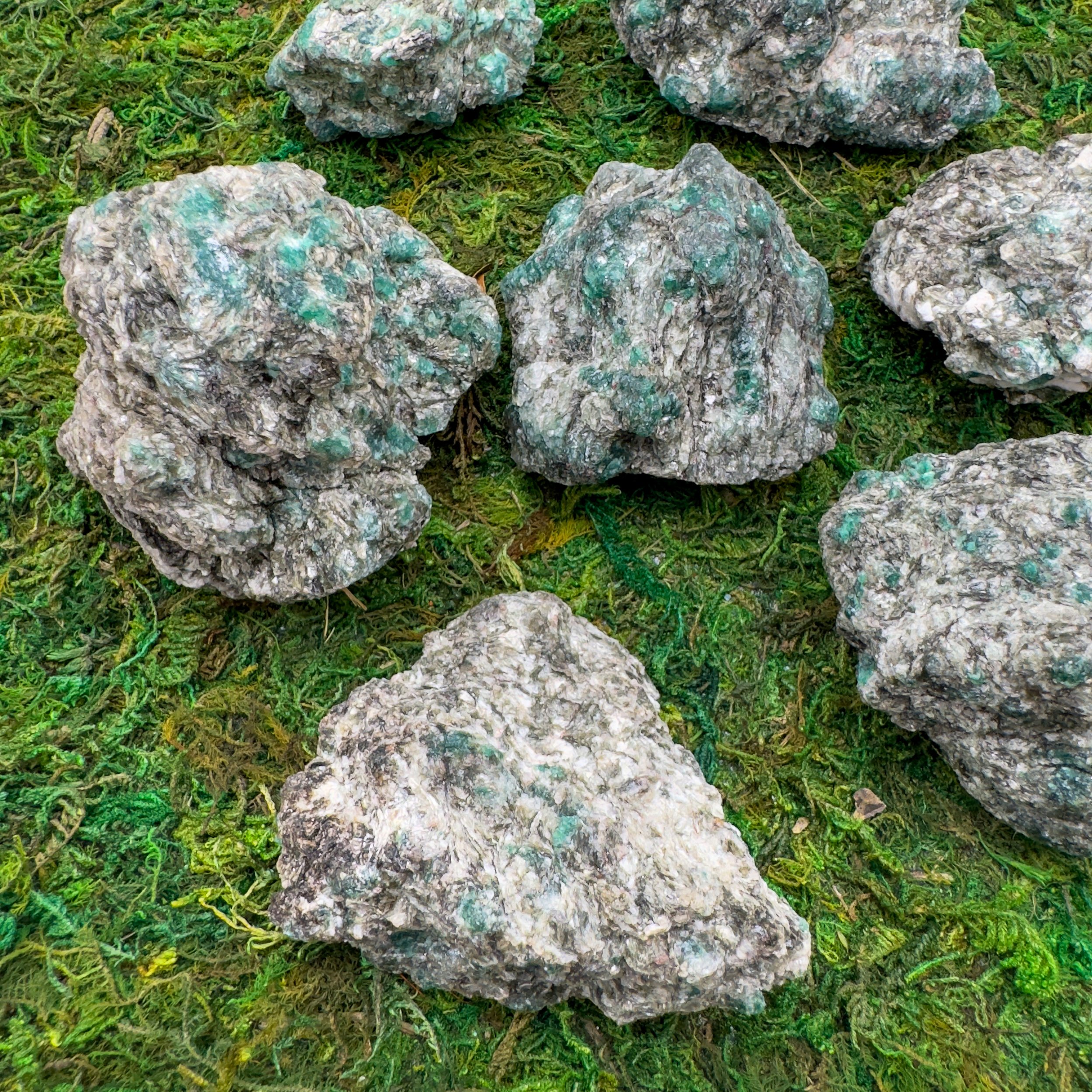 Raw and Tumbled Crystals Bulk2757.jpg
