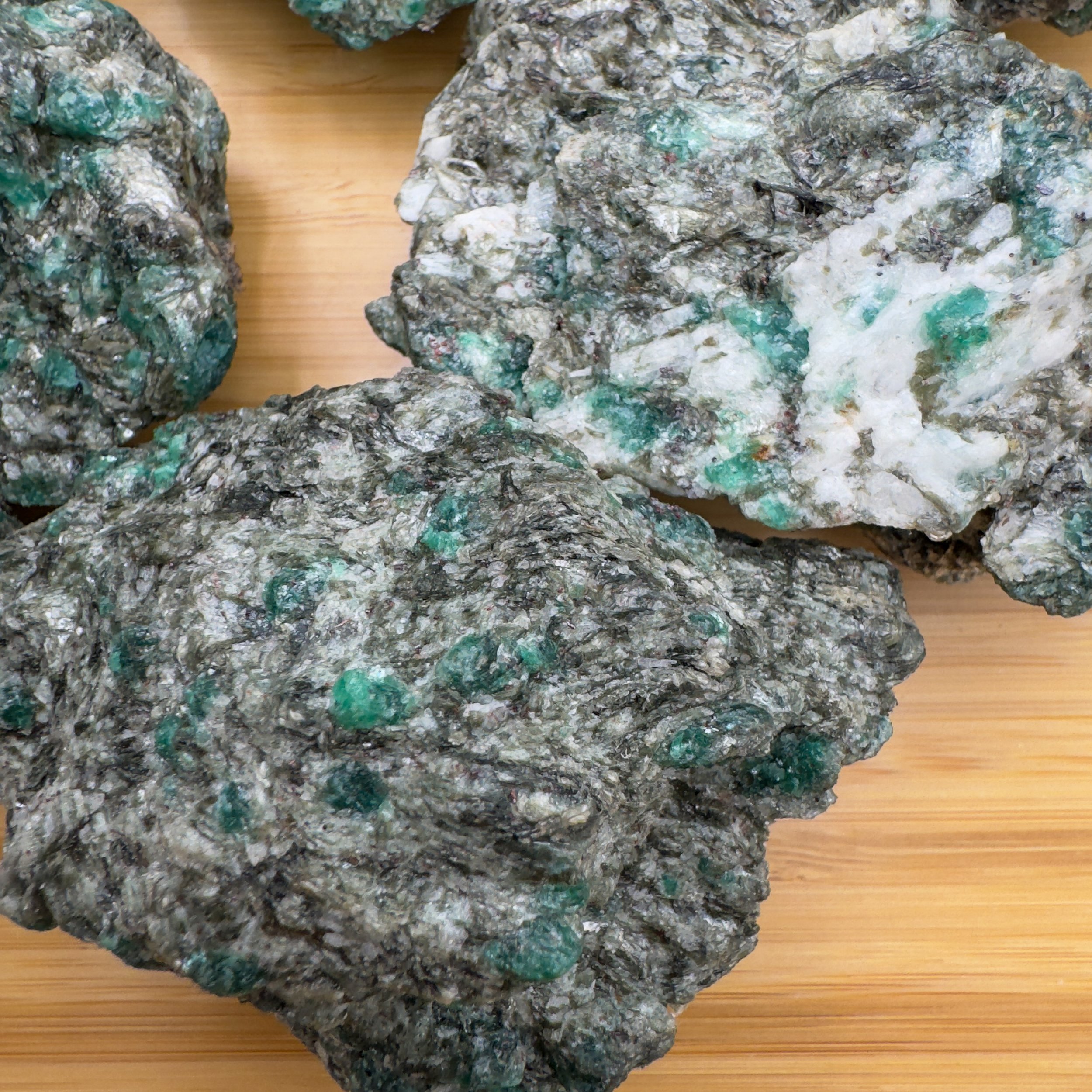 Raw and Tumbled Crystals Bulk2750.jpg