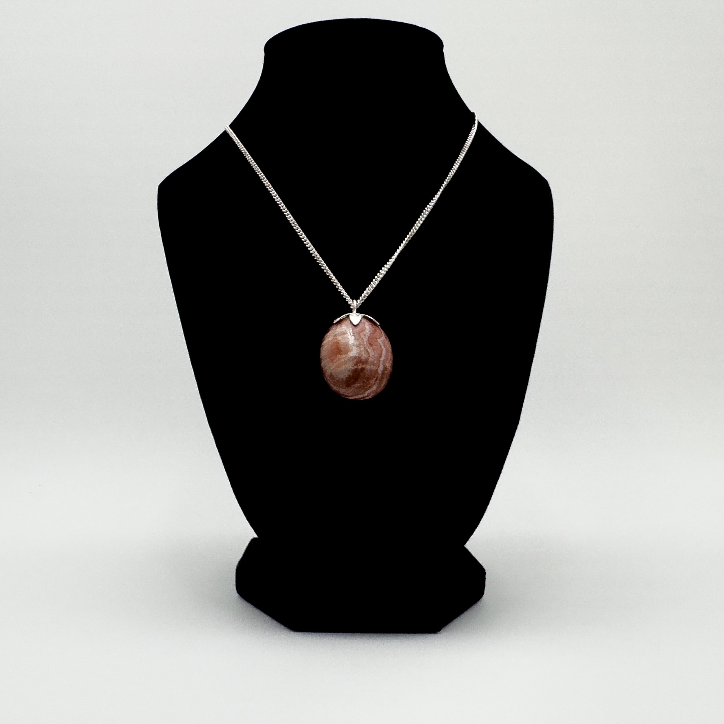 Crystal Pendant with Silver Chain4807.jpg