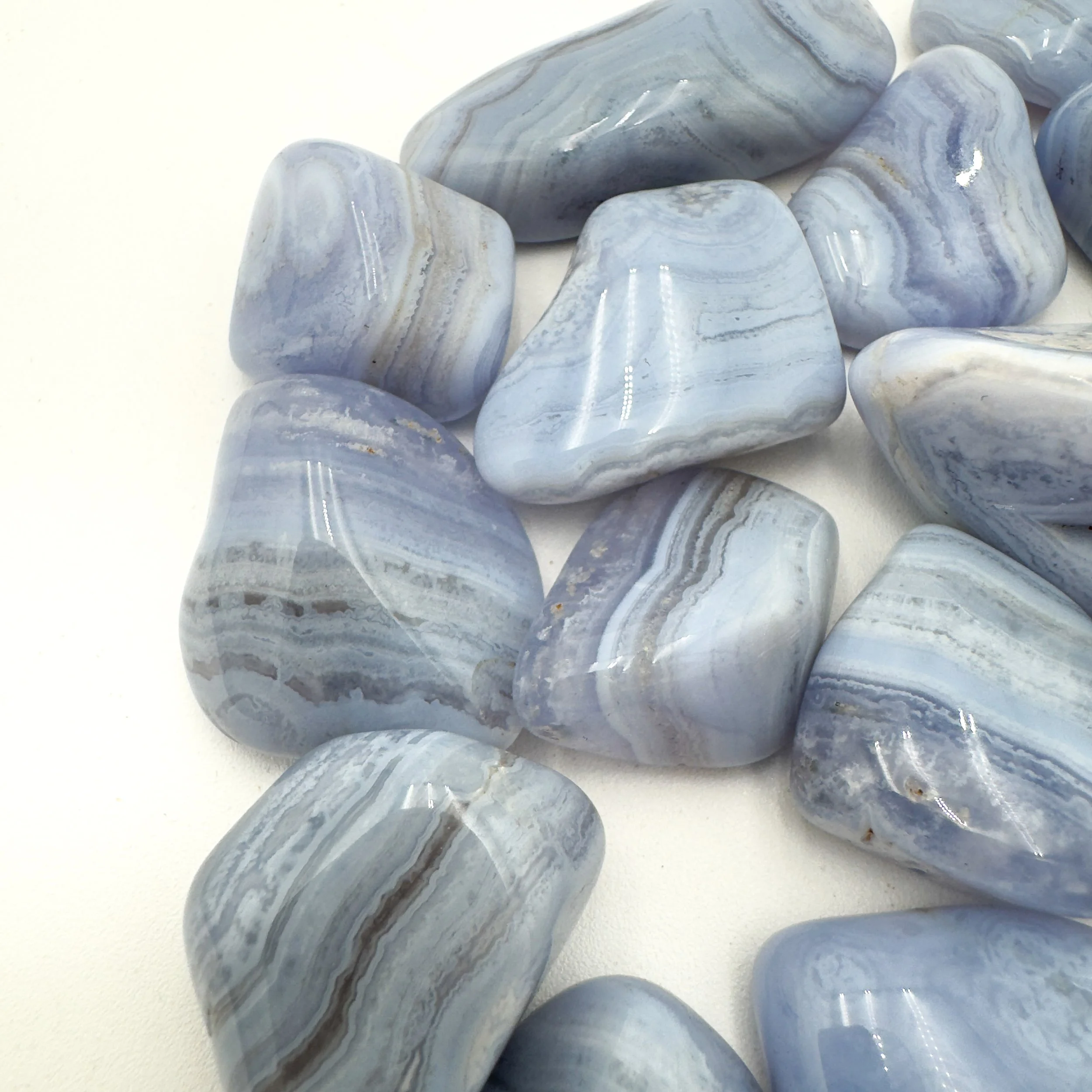 Wholesale Blue Lace Agate Tumbled Stones 7862.jpg