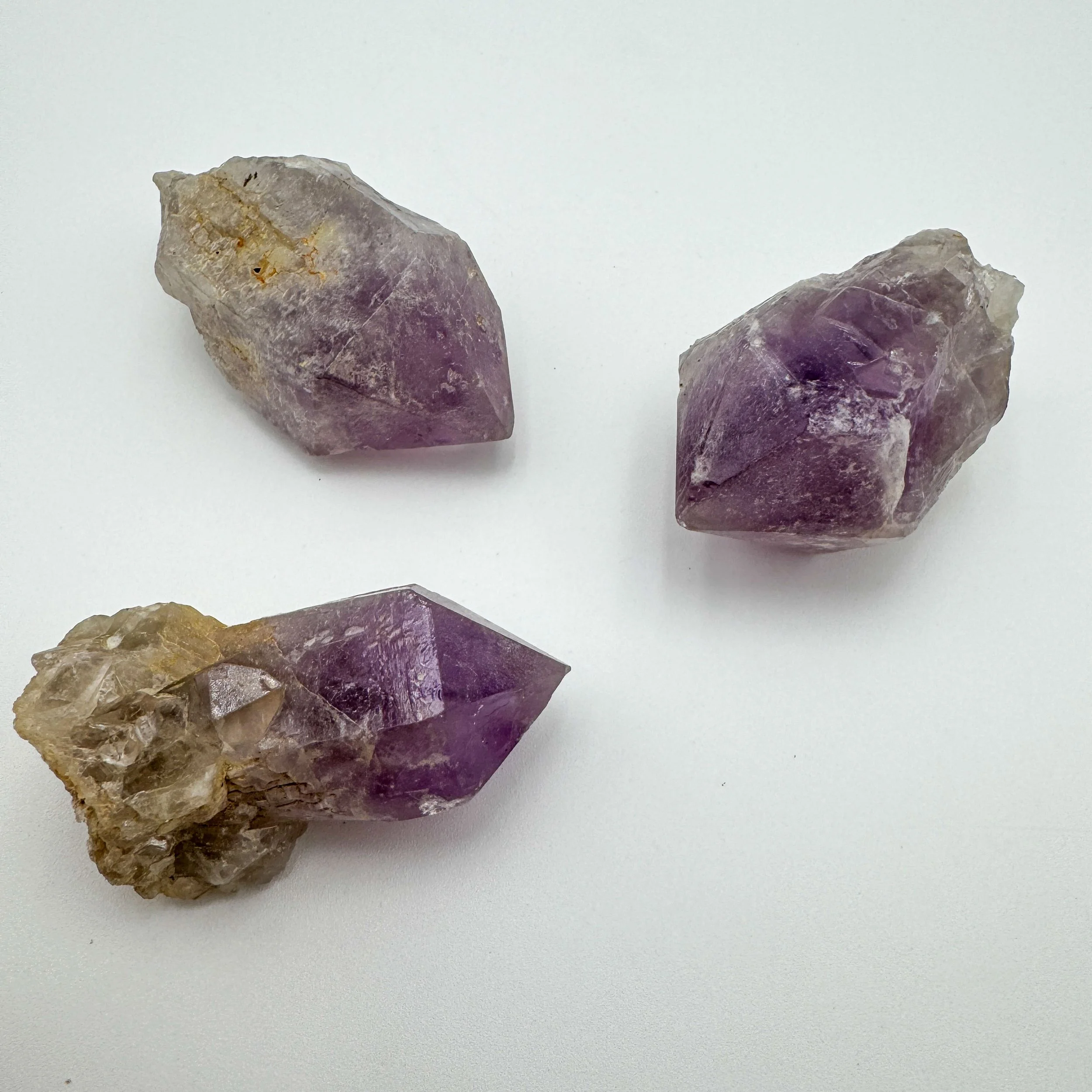 amethyst-bulk-crystal-points-large-2.jpg