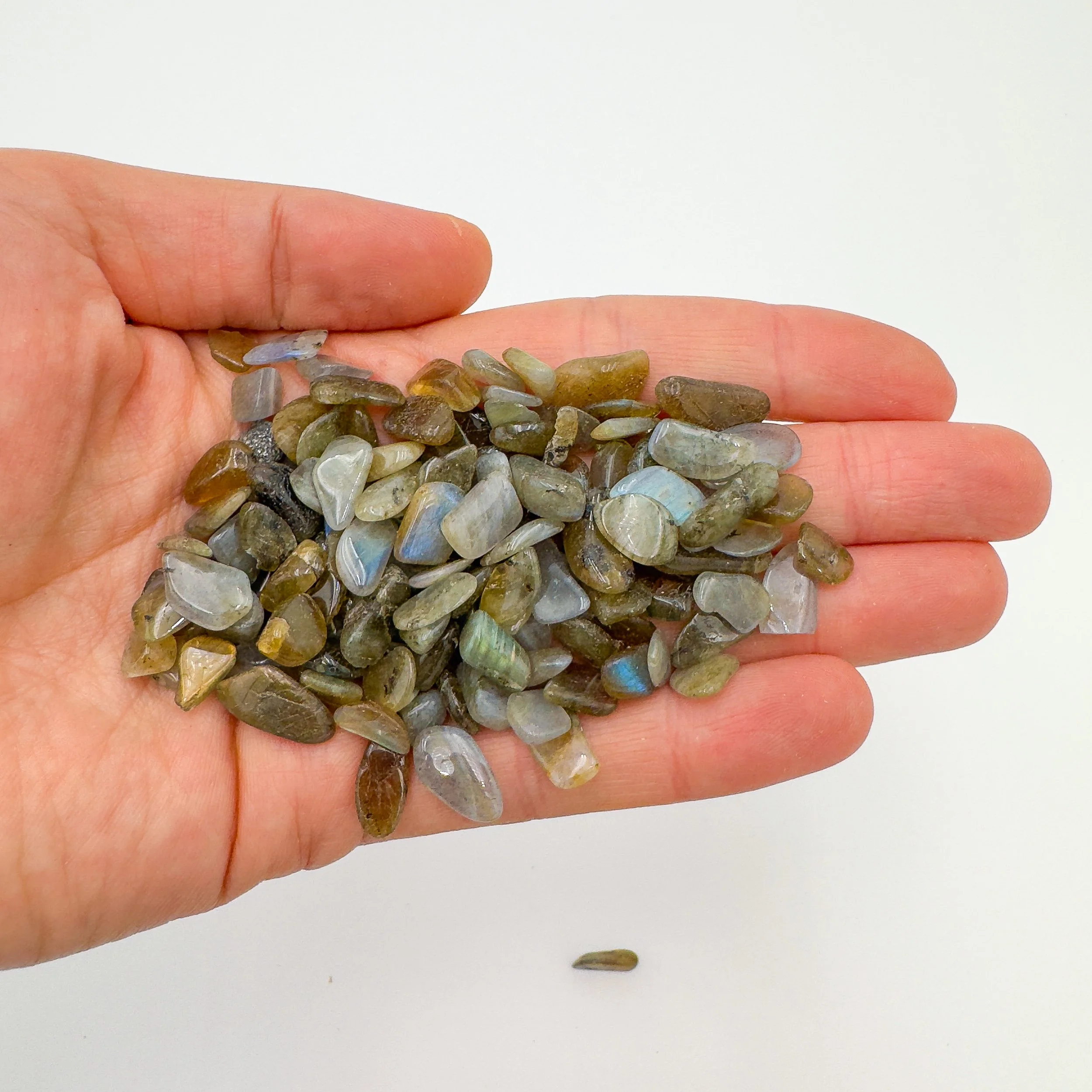 Bulk Tumbled Gemstone Crystal Chips 7602.jpg