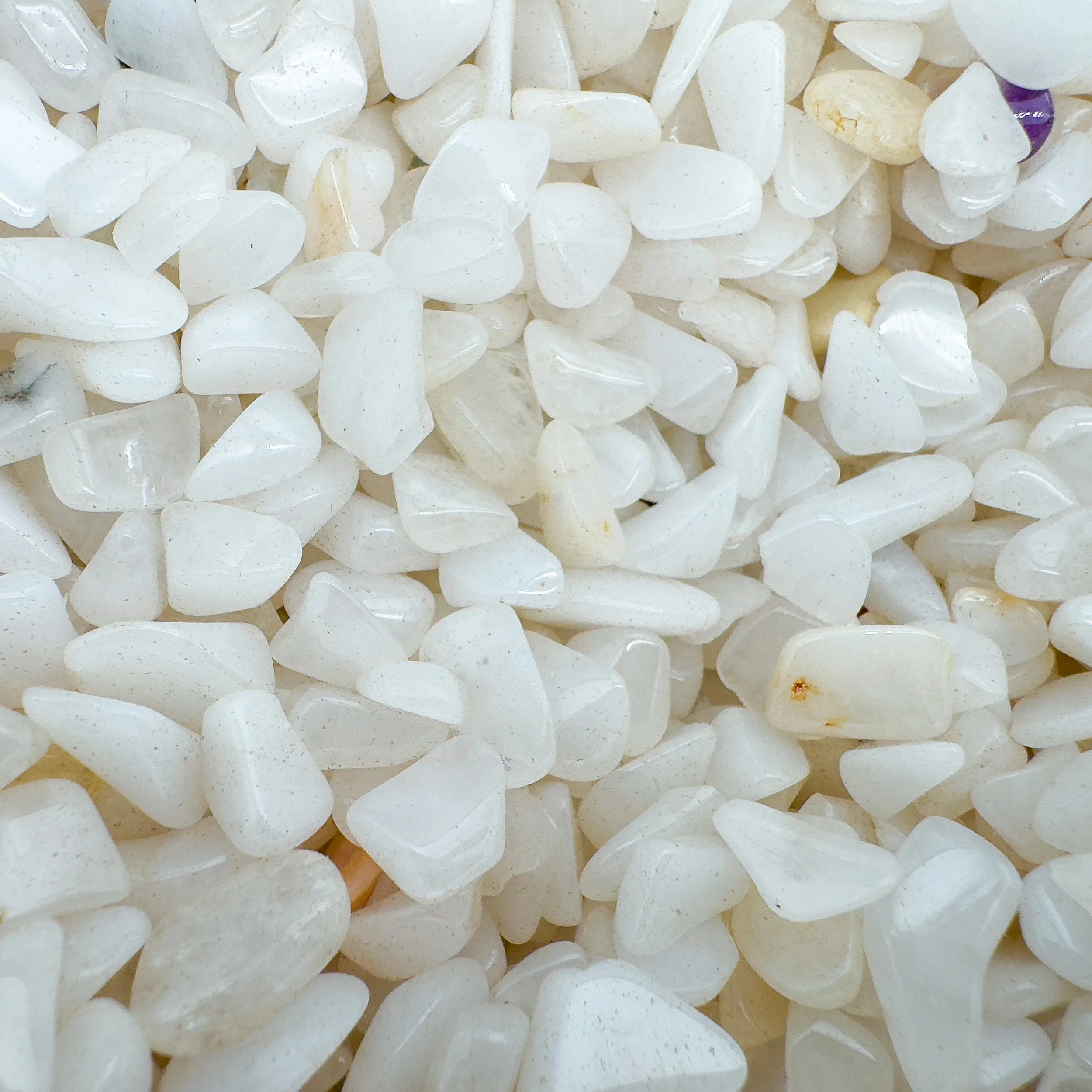 Bulk Tumbled Gemstone Crystal Chips 7621.jpg