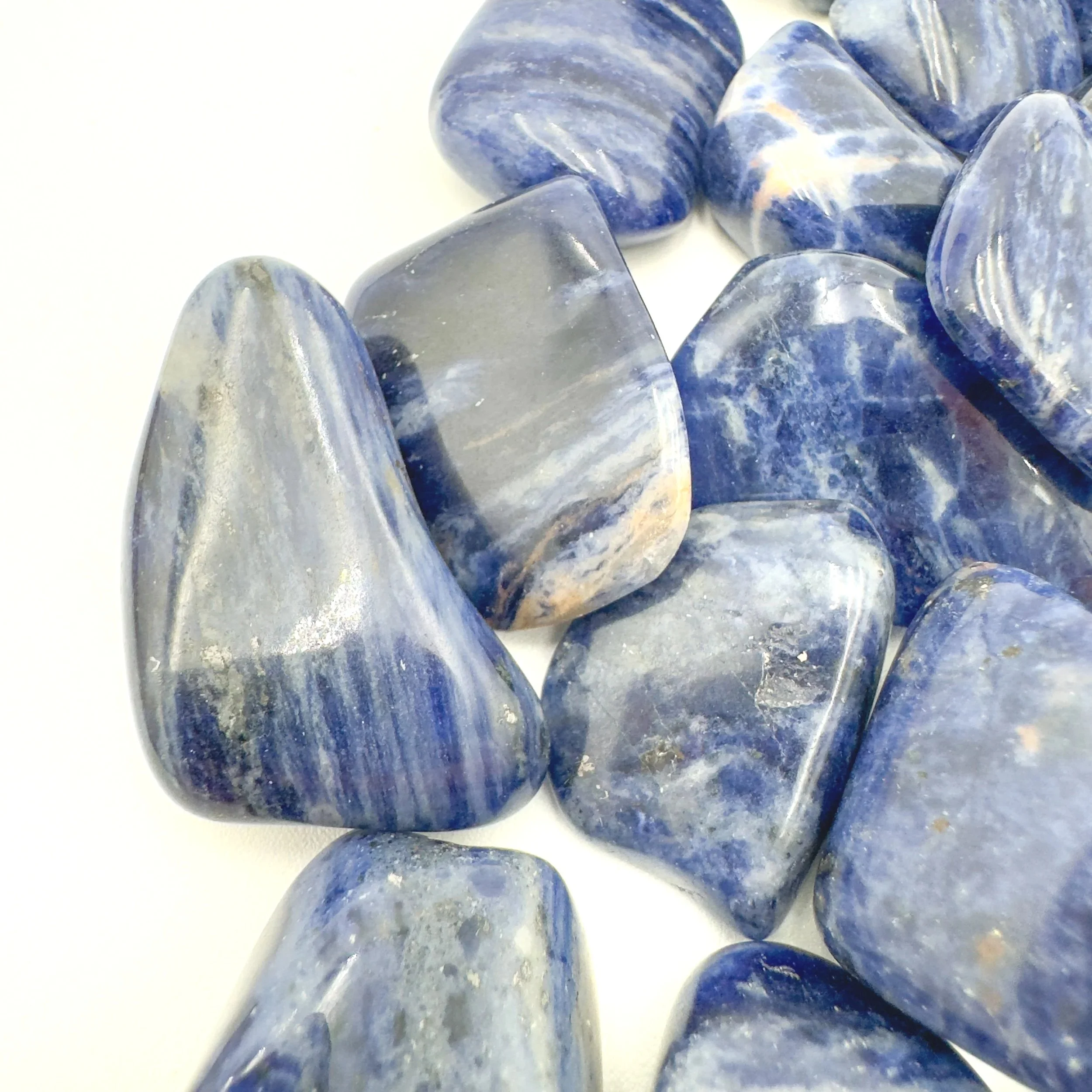 Wholesale+Sodalite+Tumbled+Stones+7989.jpg