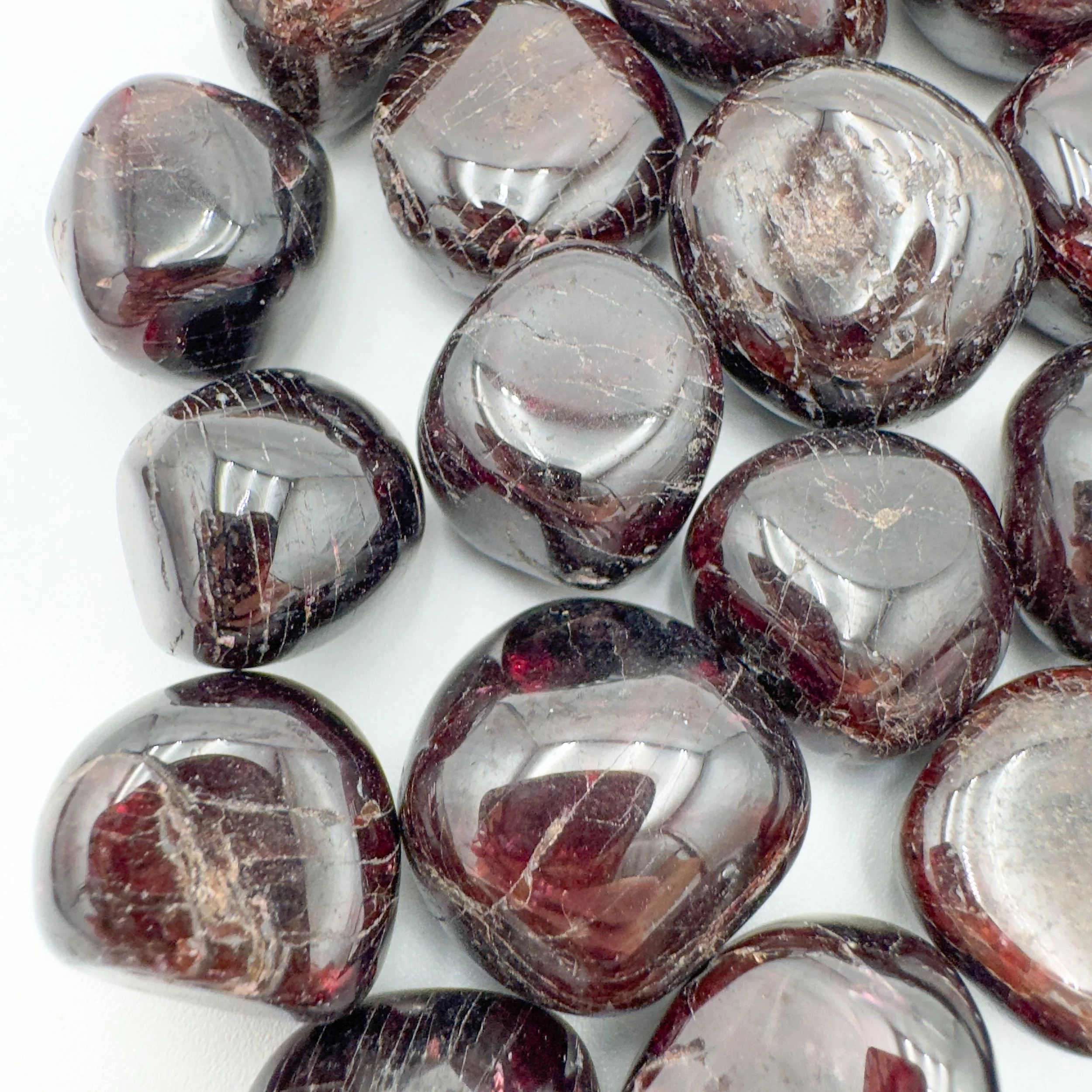 Wholesale Garnet Tumbled Stones 8007.jpg