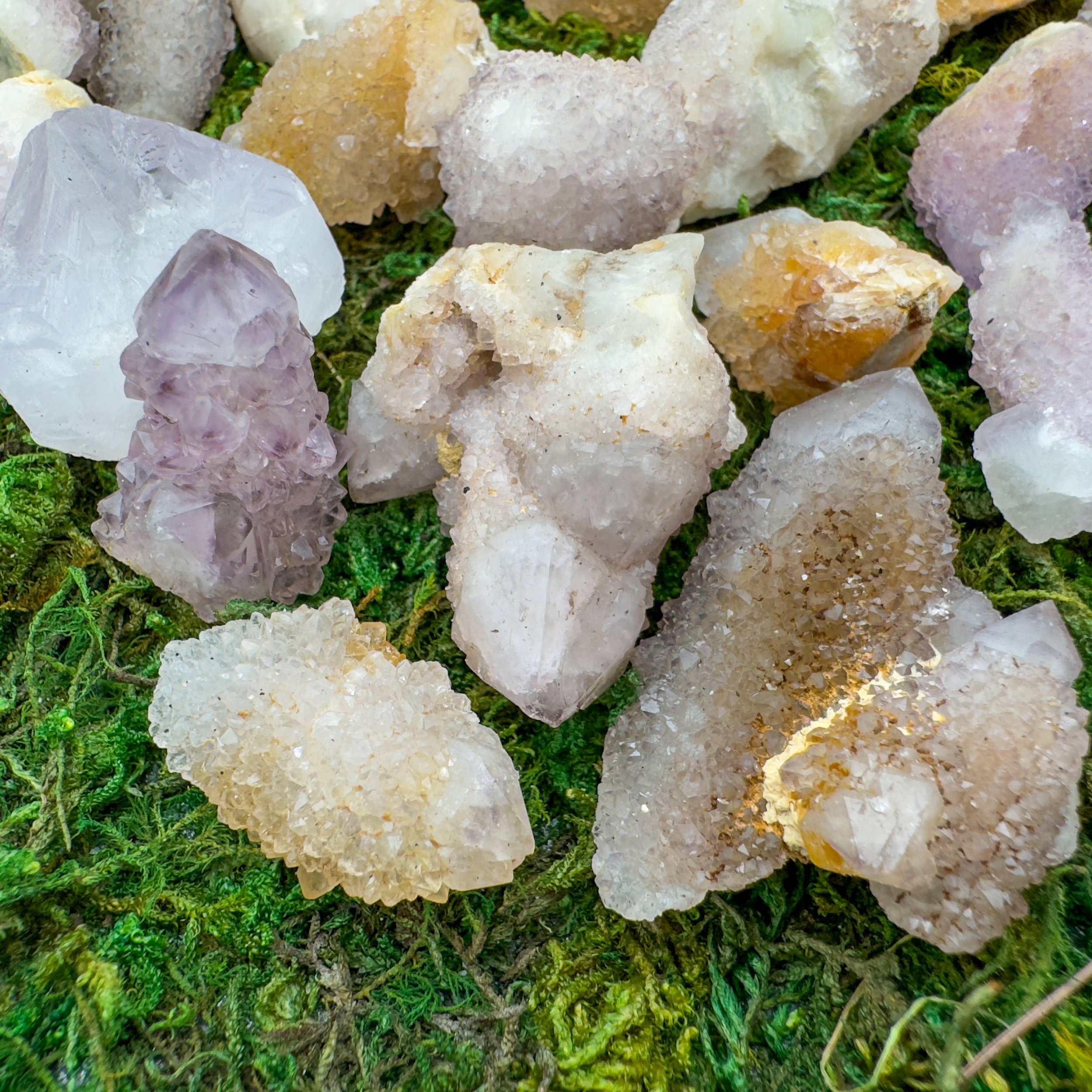 Raw and Tumbled Crystals Bulk3113.jpg