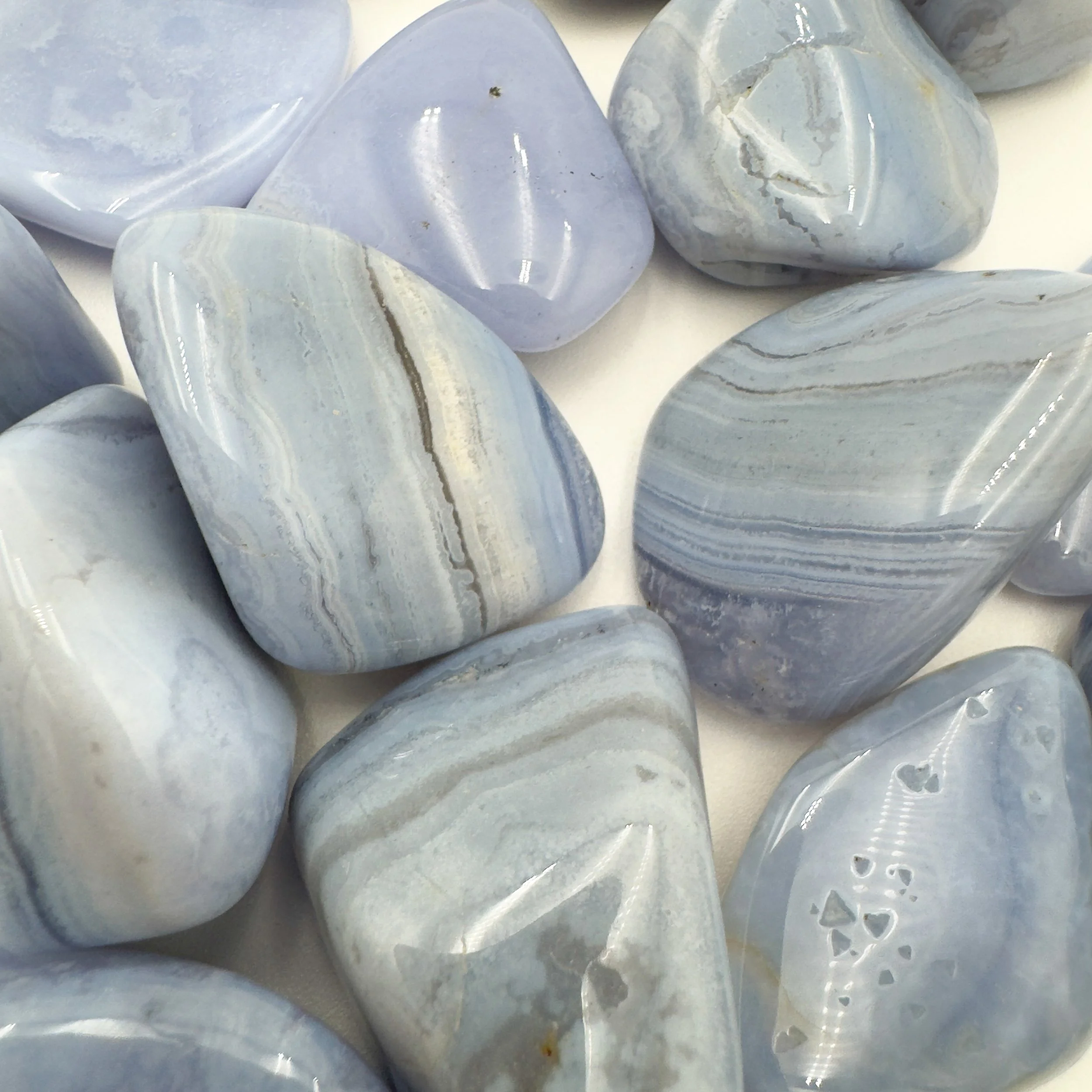Wholesale Bulk Tumbled Stones 7832.jpg