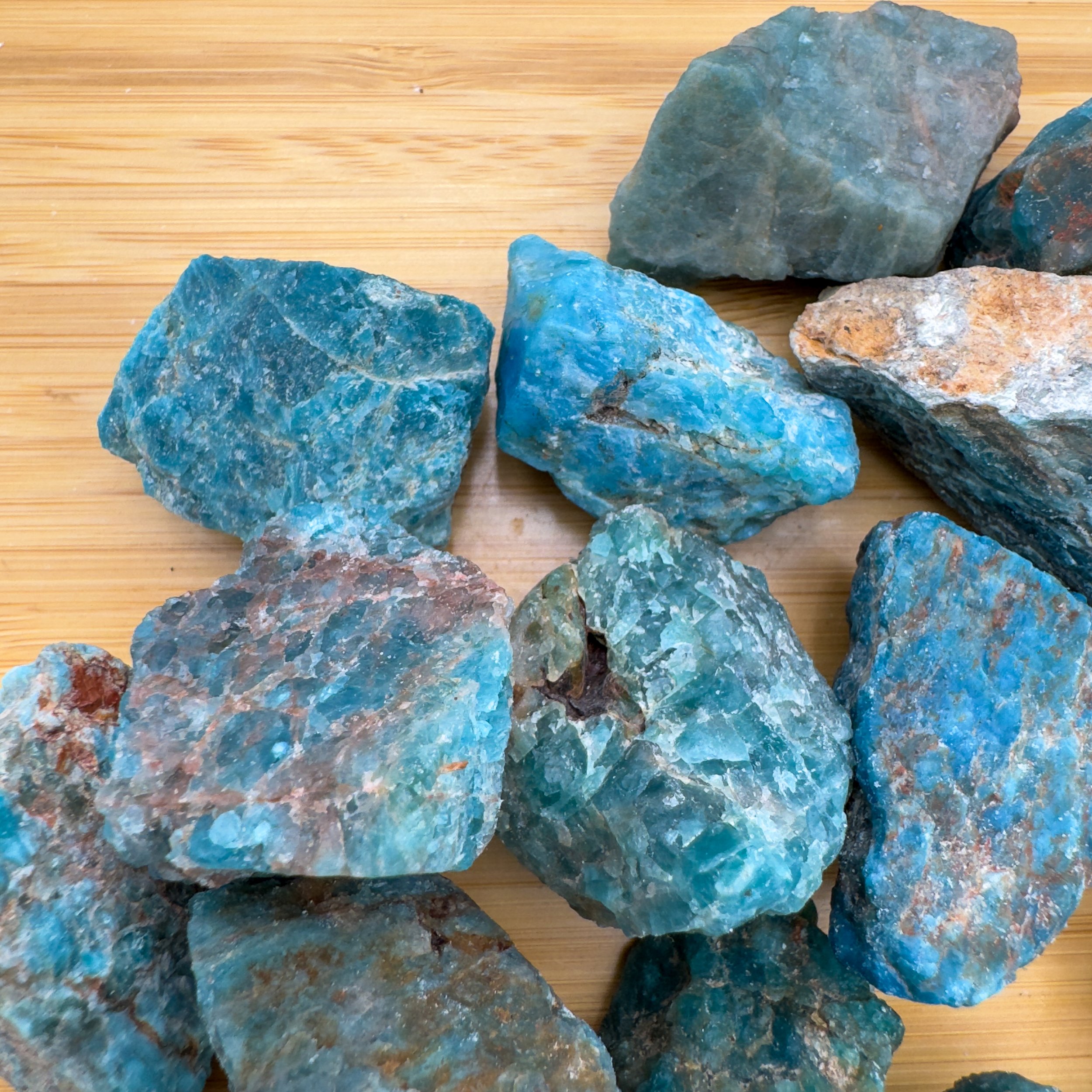 Blue Apatite Raw Stones (1-2 Inch - A Grade - 12-20 Pieces Per Pound) Ethically Sourced from Madagascar - Beyond Bohemian