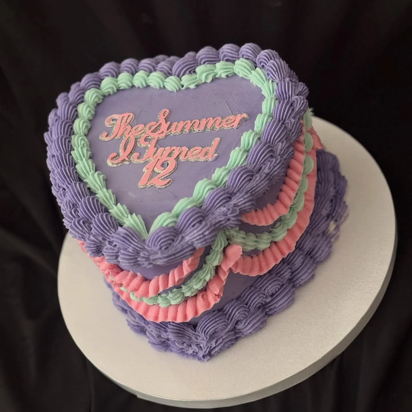 Elisa&rsquo;s Cake by the Pound
Custom Cakes &amp; Dessert Catering
www.elisascakebythepound.com

#CustomCakesChicago #chicagobakery #cakesofinstagram #dessertcatering #CorporateCateringChicago BlackOwnedBakery WomanOwnedBusiness SupportSmallBusiness