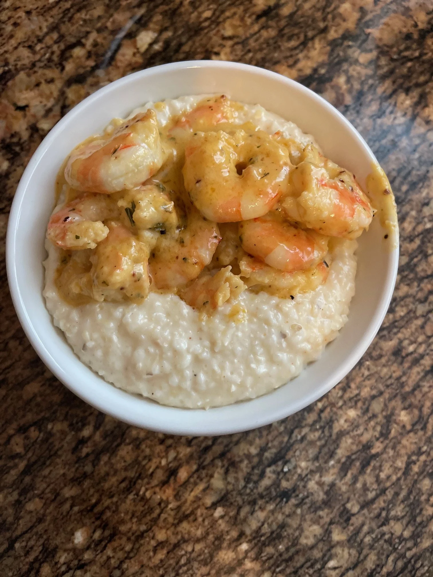 Authentic New Orleans shrimp and grits in Chicago from Elisa’s Cake by the Pound, featuring Creole flavors for catering, events, and corporate meals.