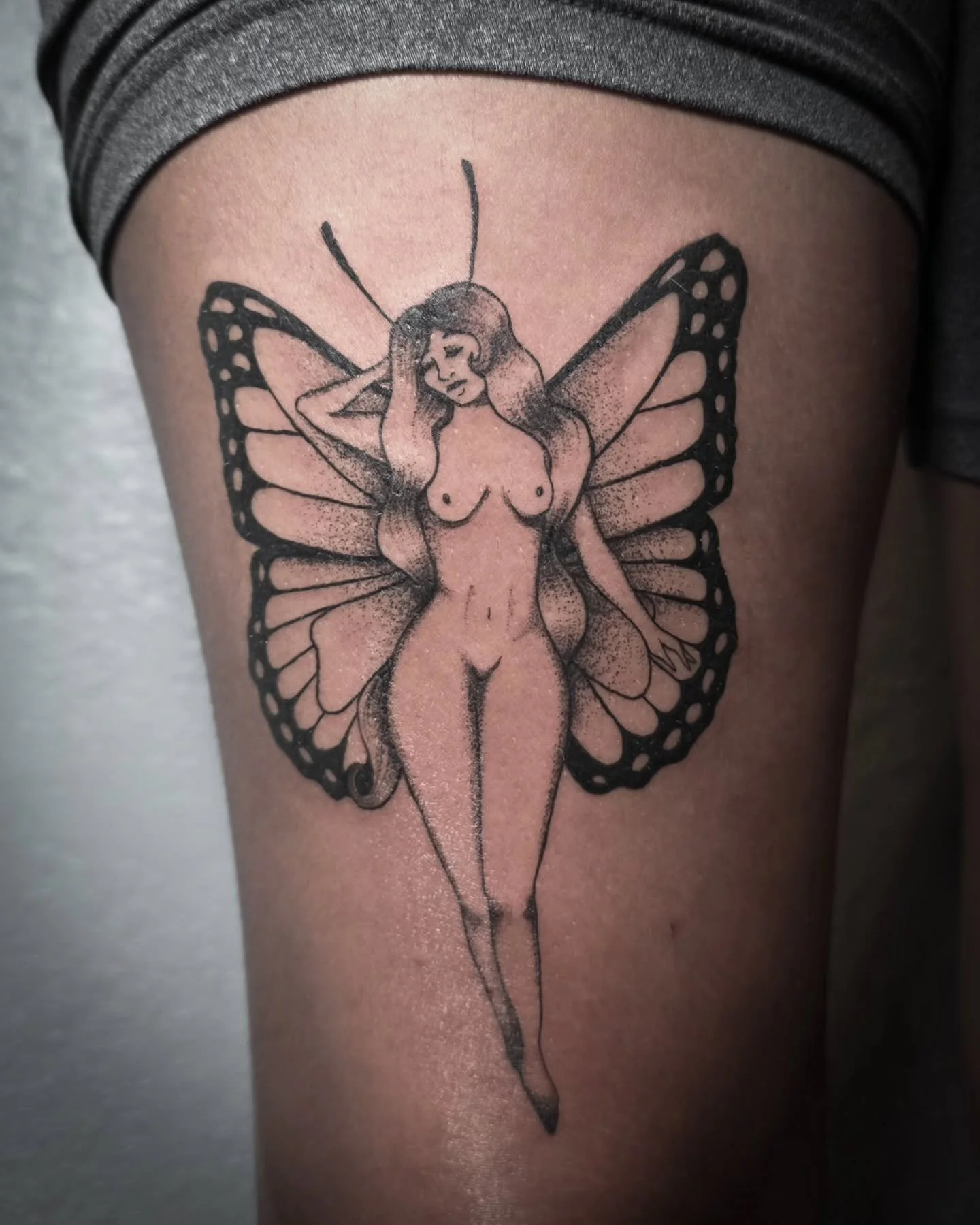 Thank you Mitzi for coming in! 
@mitzi_herr.era 
.
.
.
#butterflylady #butterflyladytattoo #femaletattooartist #fresnotattooartist #559tattoos #tattooart