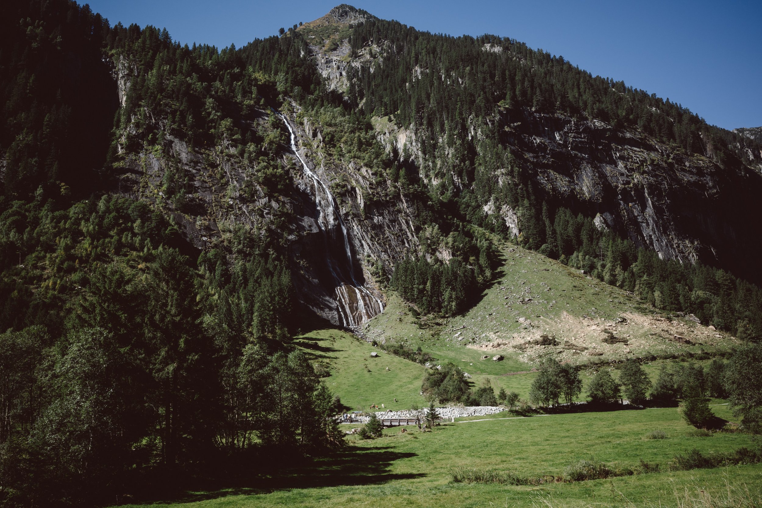 R0011087.jpg