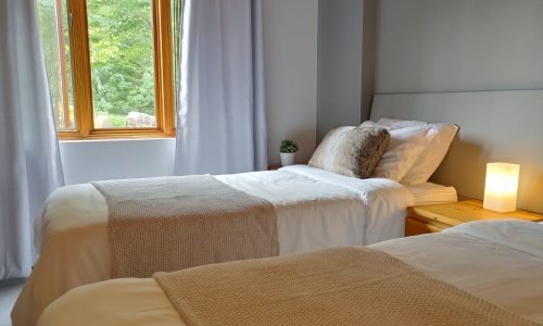Chambre-5-Deux-lits-SIMPLES-scaled-q6w7ceqfcmww6qqreu048qzzmd8fe01zpgiadiezeg.jpeg