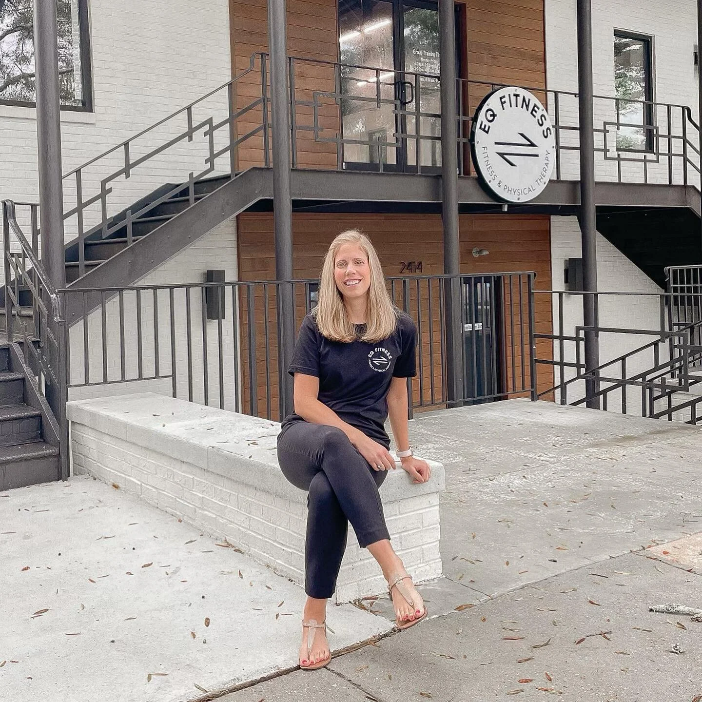 🎶Allow us* to reintroduce ourselves*🎶

@katnewdpt and @headtrainerwes &hellip;the sister/brother business owners that combine Recovery with Exercise so you can chase &ldquo;equilibrium!&rdquo; BALANCE!

That&rsquo;s what it&rsquo;s all about! To st